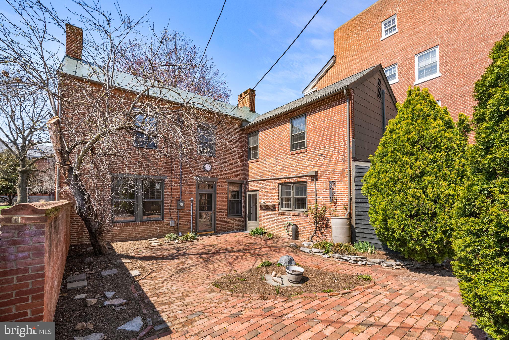 DOWNTOWN FREDERICK - Residential