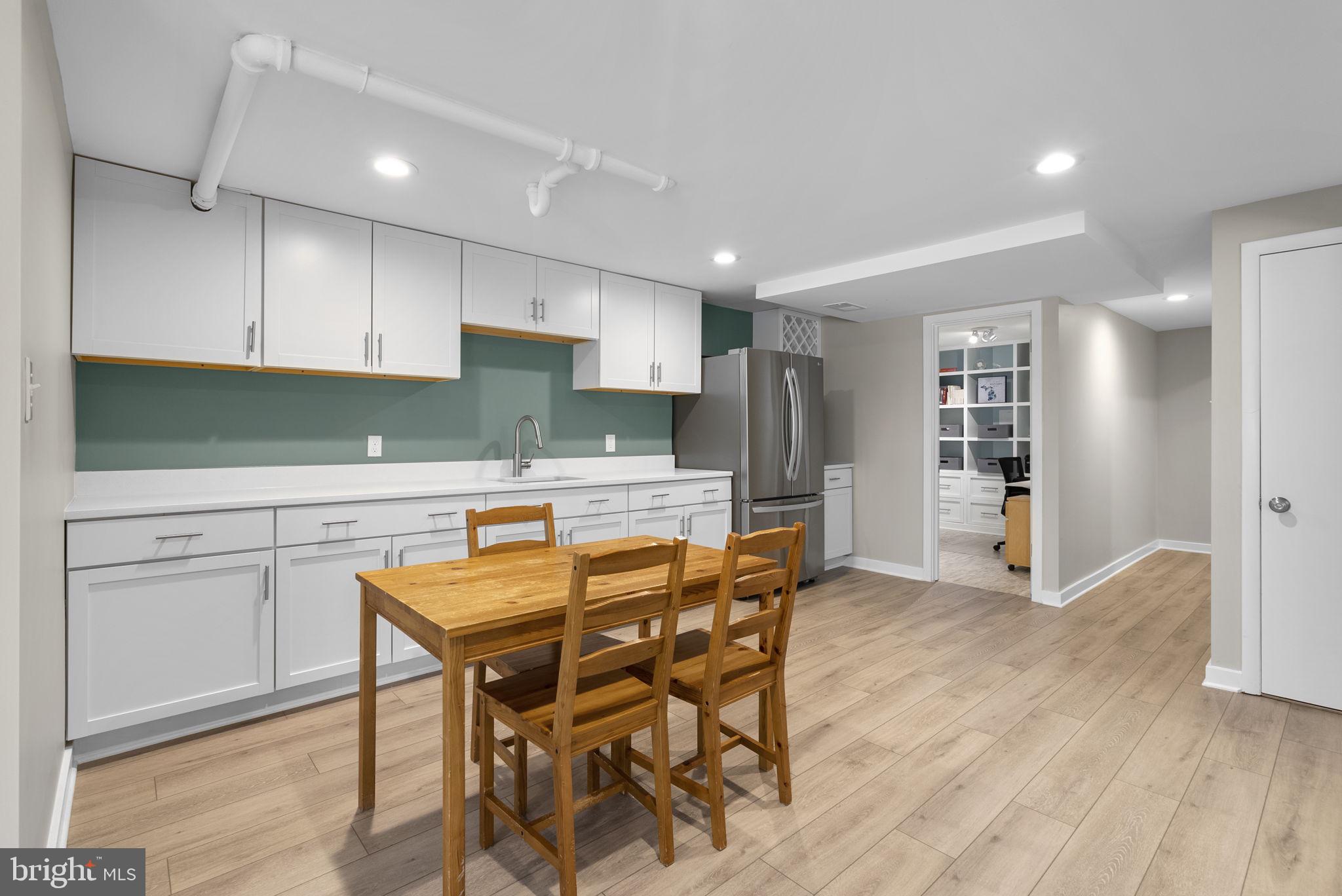 HOMESTEAD ESTATES - Residential