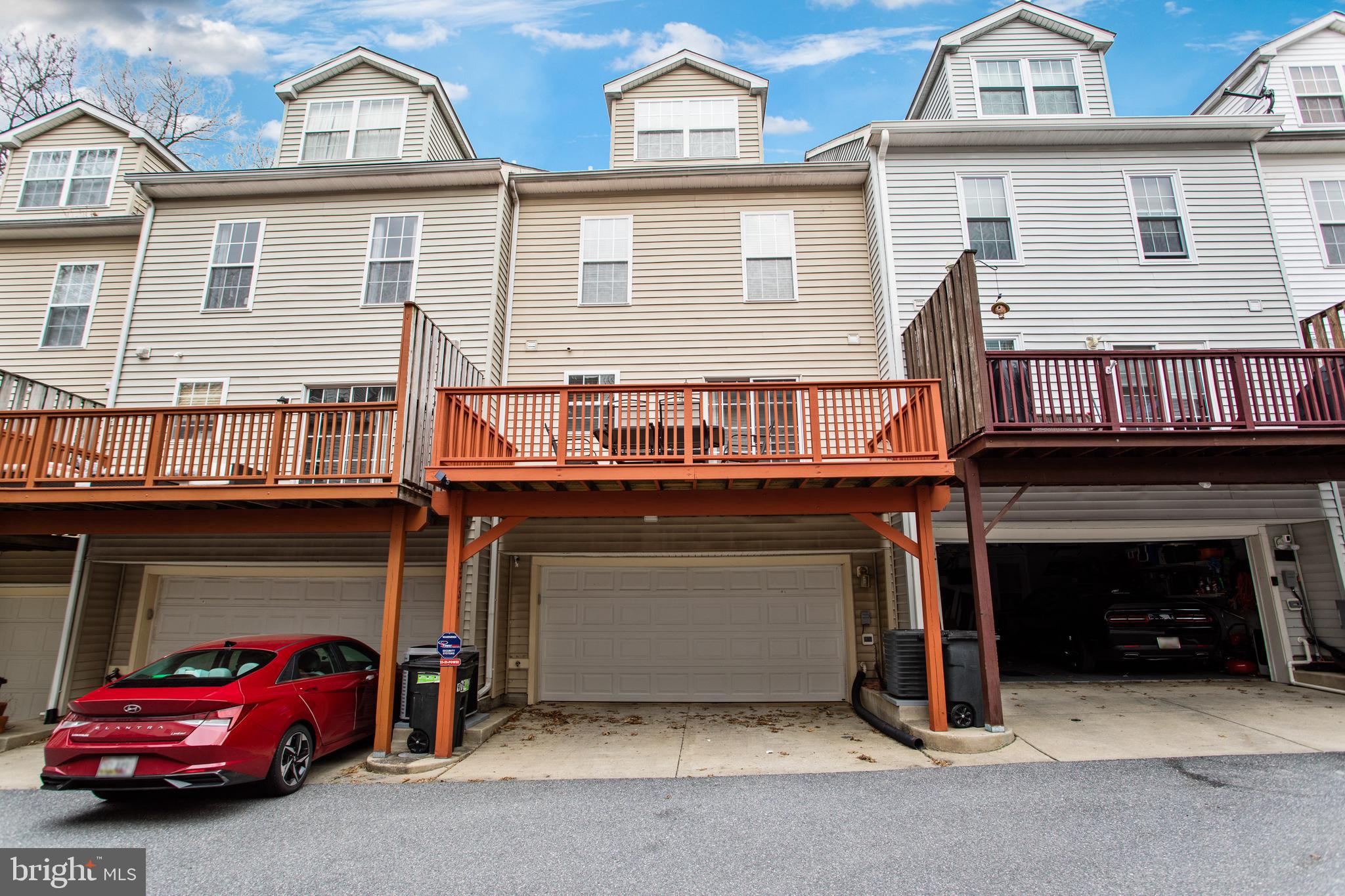 VILLAGES OF WINTERSET - Residential