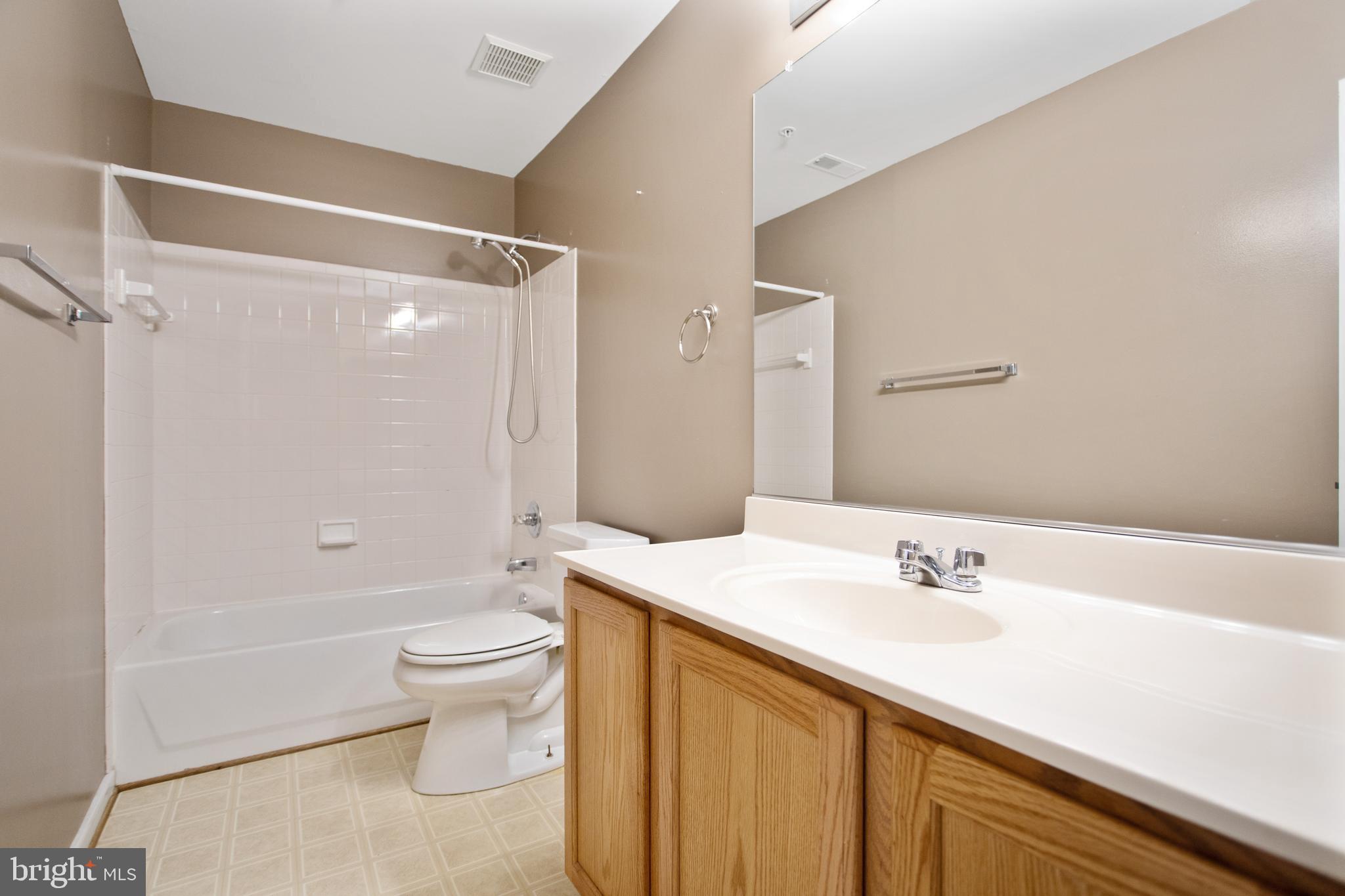 VILLAGES OF WINTERSET - Residential