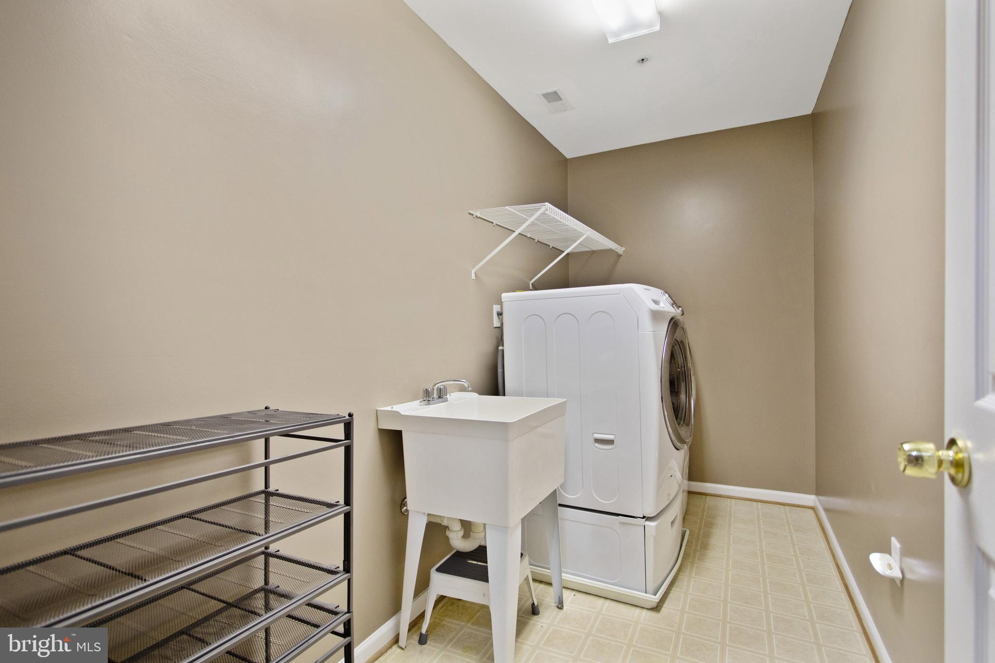 VILLAGES OF WINTERSET - Residential