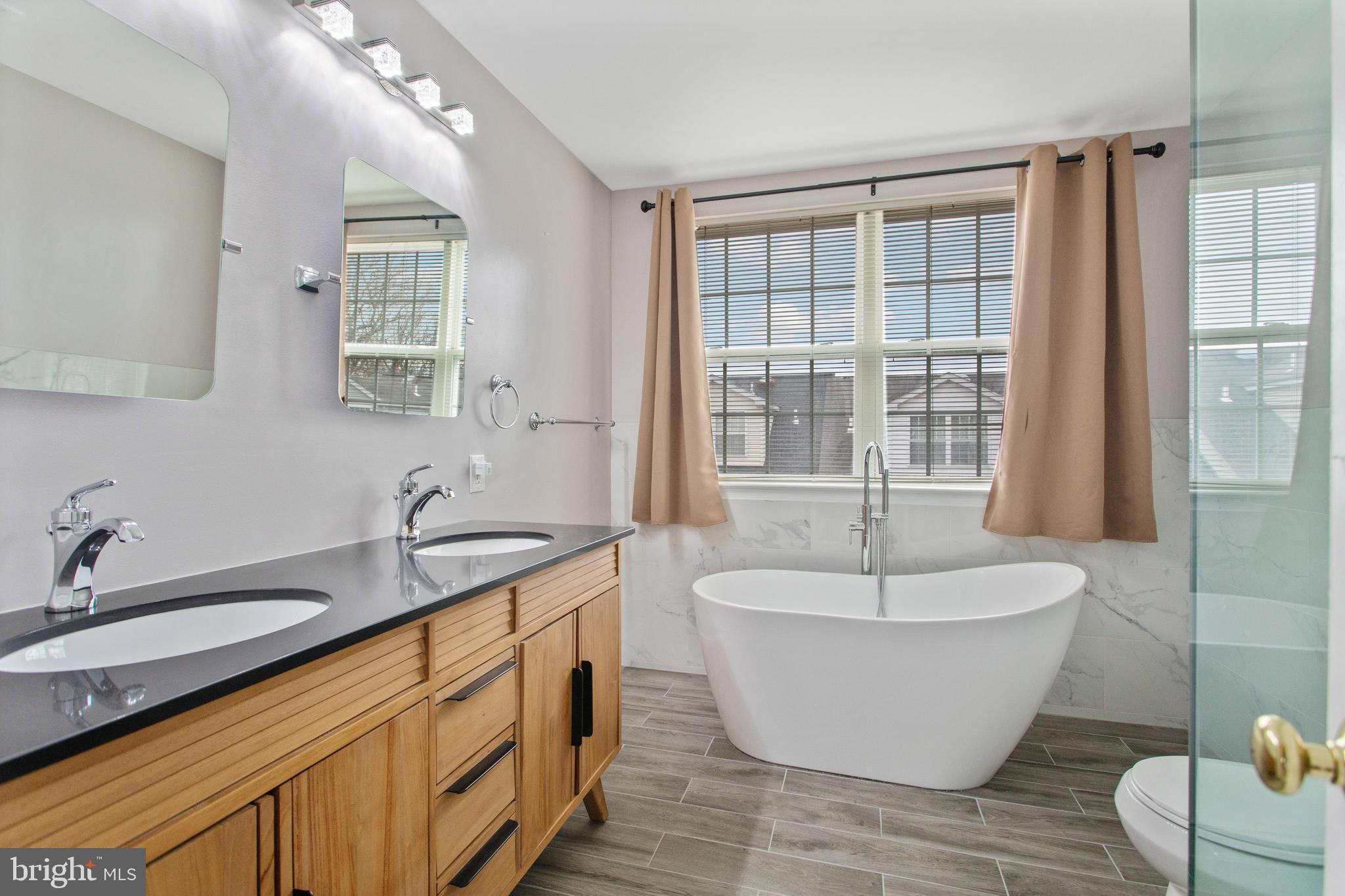 VILLAGES OF WINTERSET - Residential