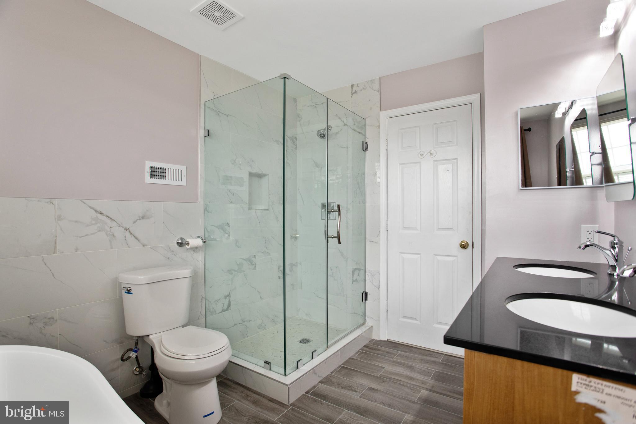 VILLAGES OF WINTERSET - Residential