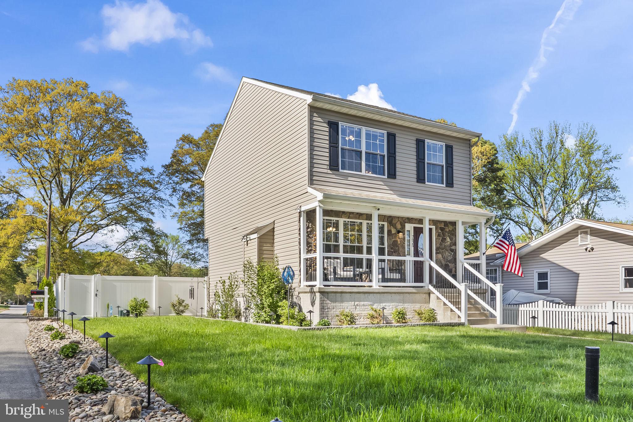 VENICE ON THE BAY - Residential