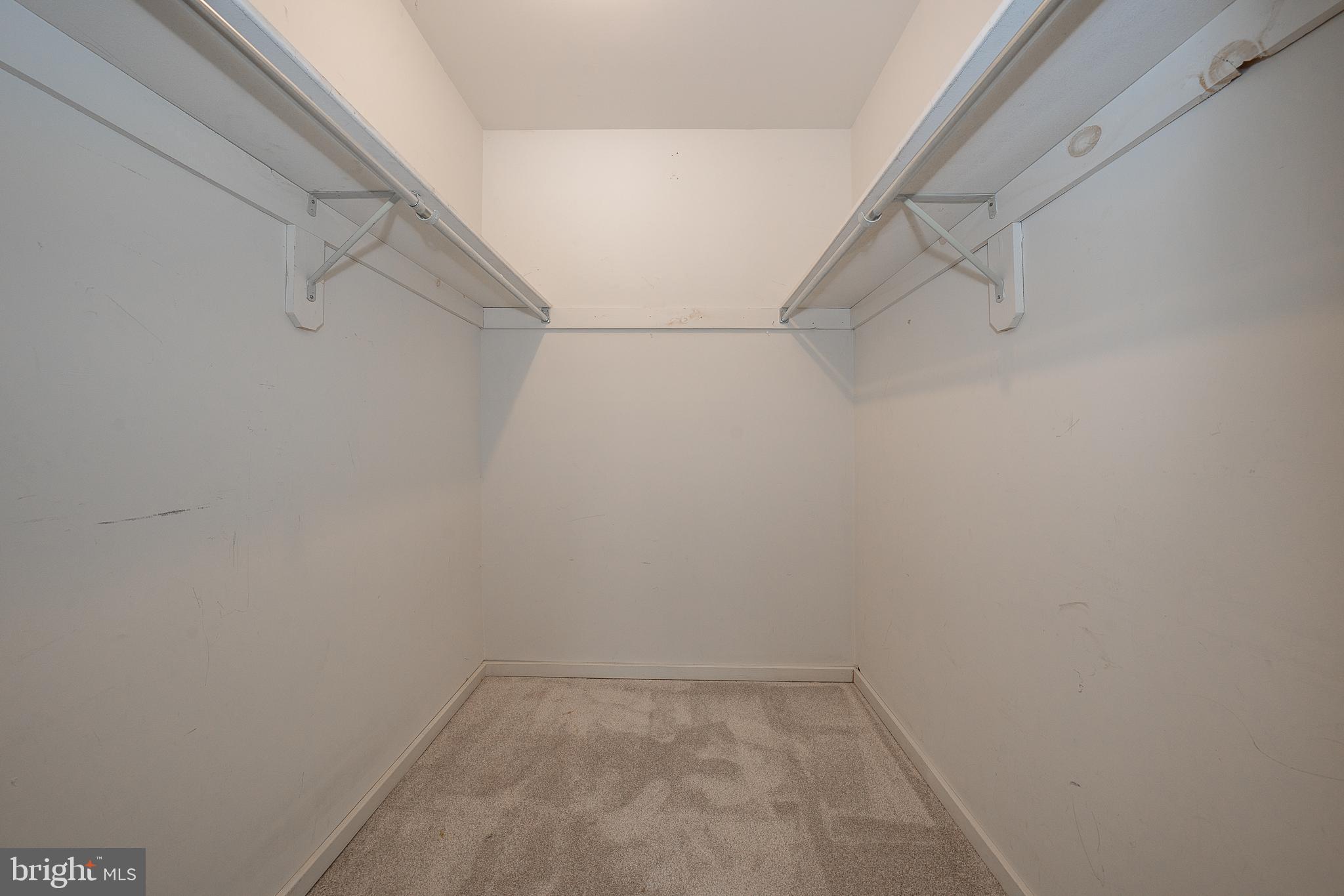 LYNETREE - Residential