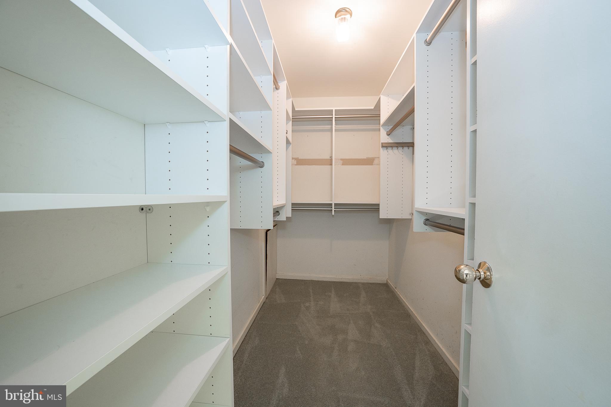 LYNETREE - Residential