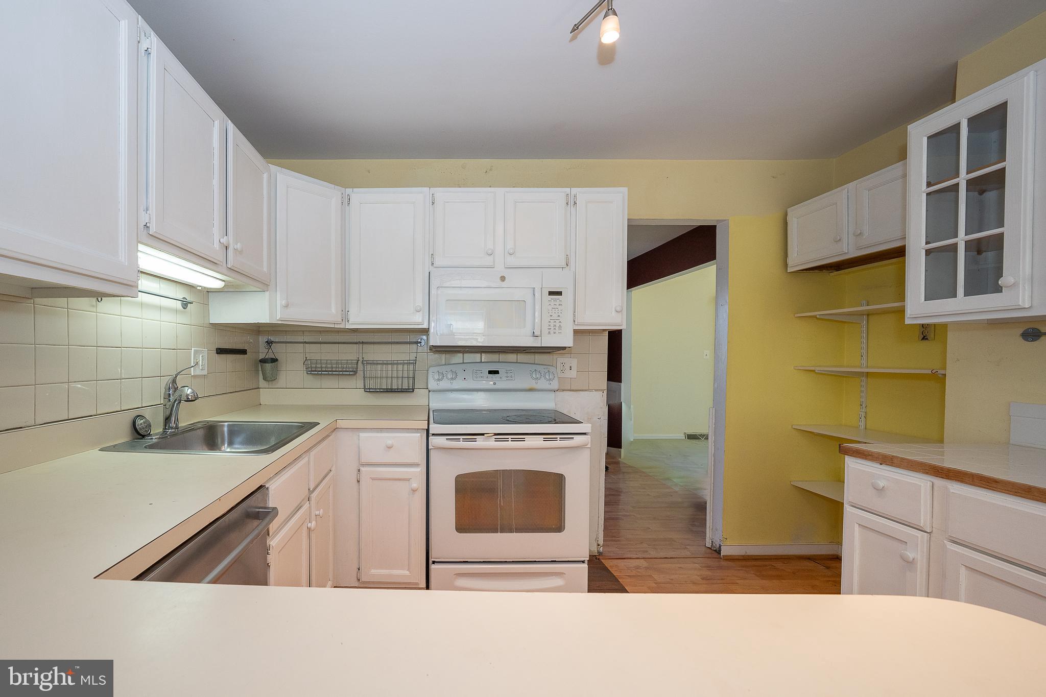 LYNETREE - Residential