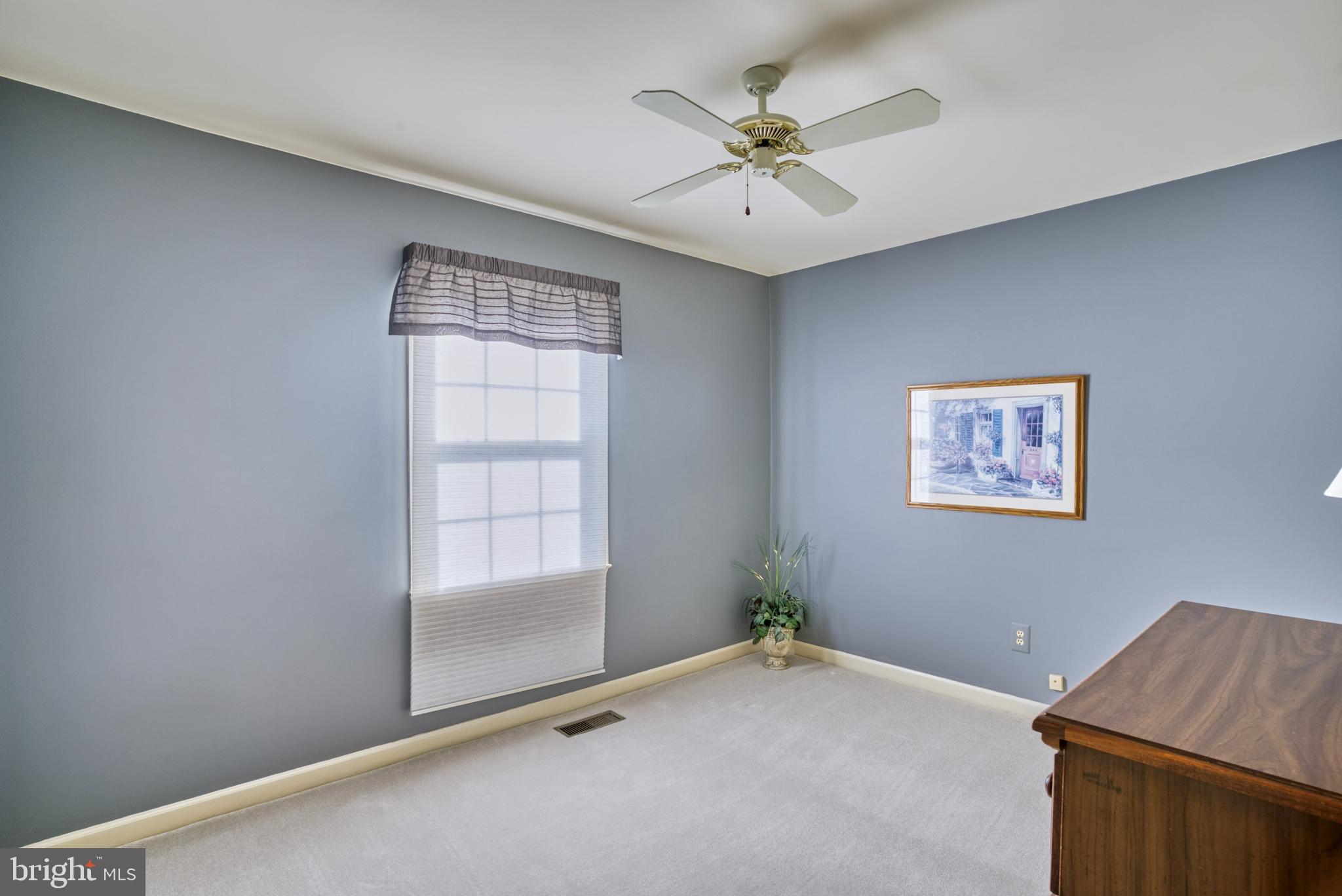 FRANKLIN GLEN - Residential