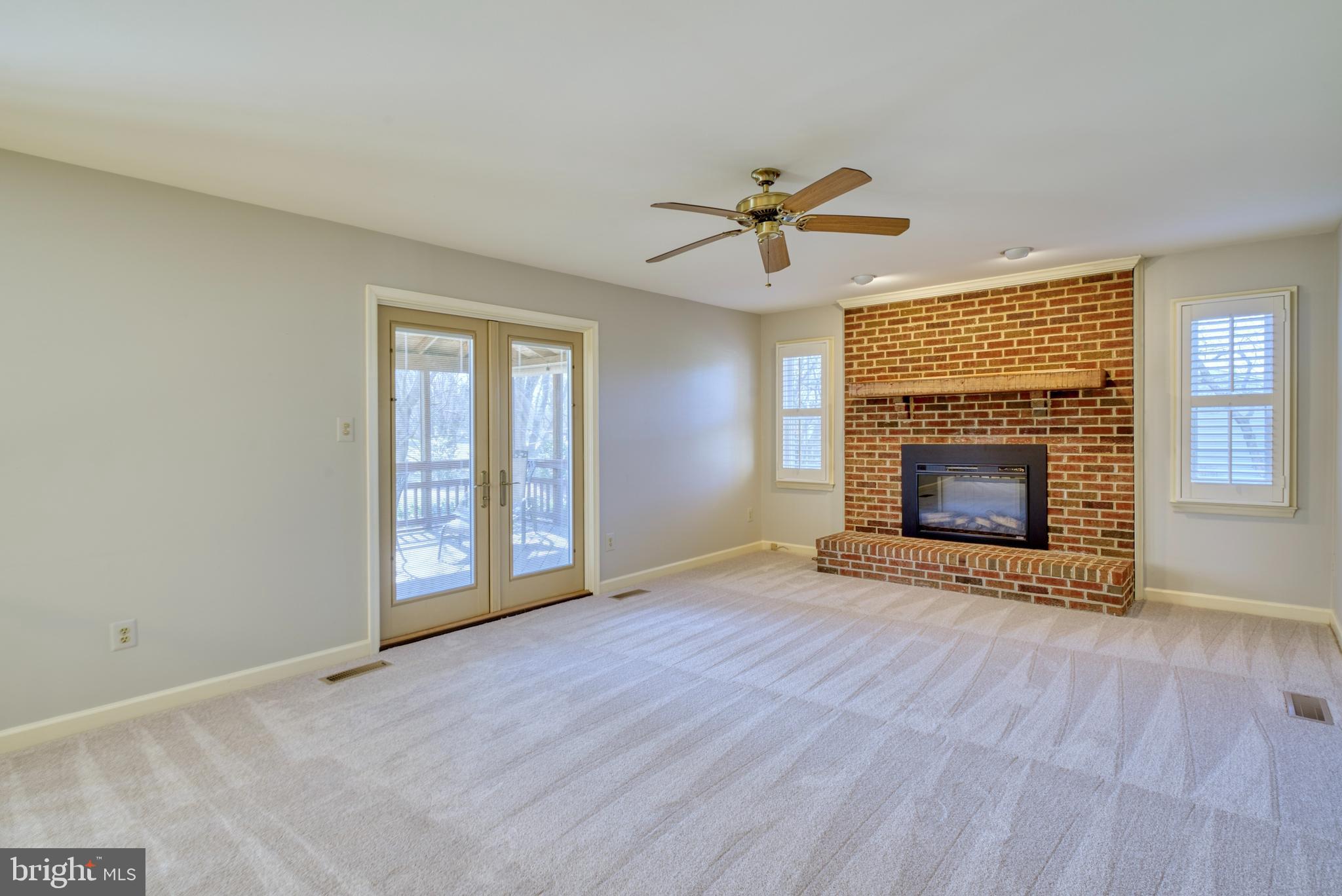 FRANKLIN GLEN - Residential