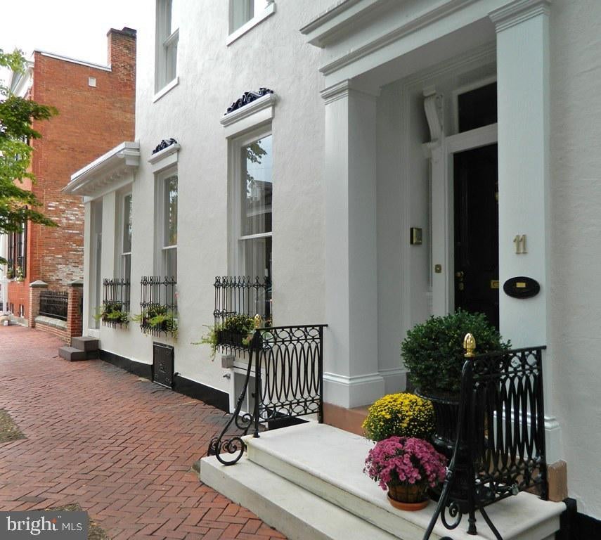 Photo of 11 W Second Street, FREDERICK, MD 21701 (MLS # MDFR2084452)