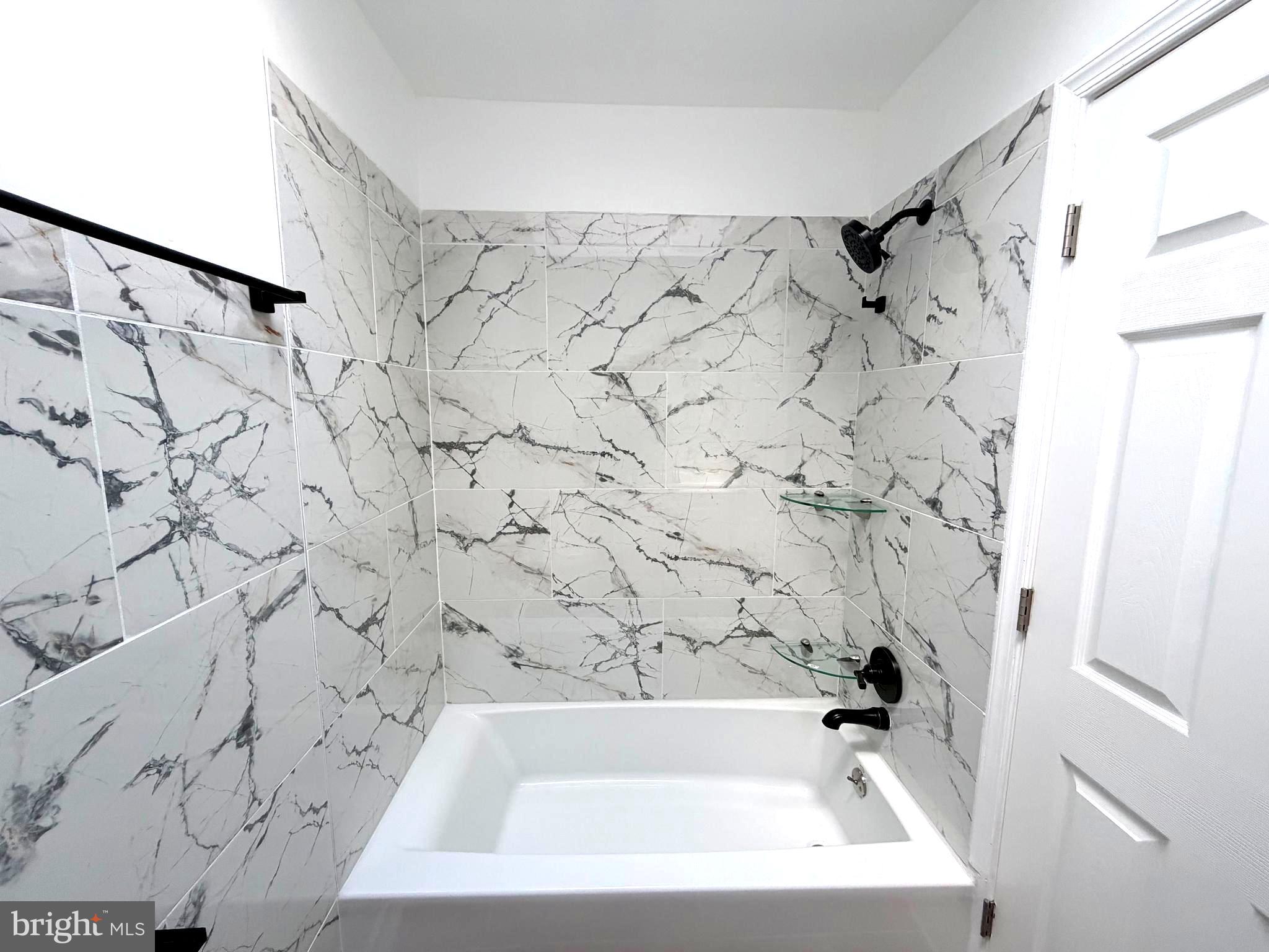 BUSTLETON - Residential