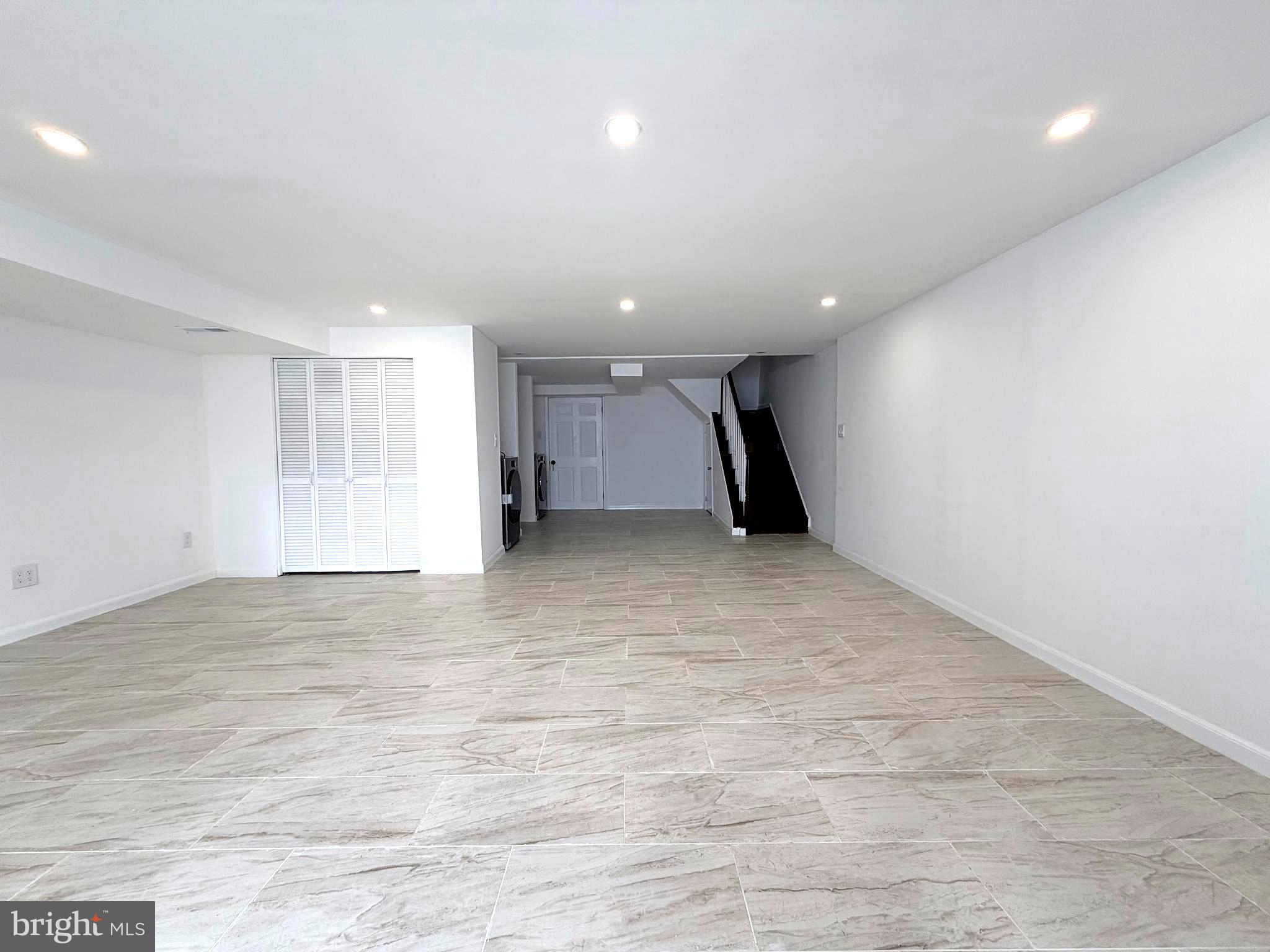 BUSTLETON - Residential