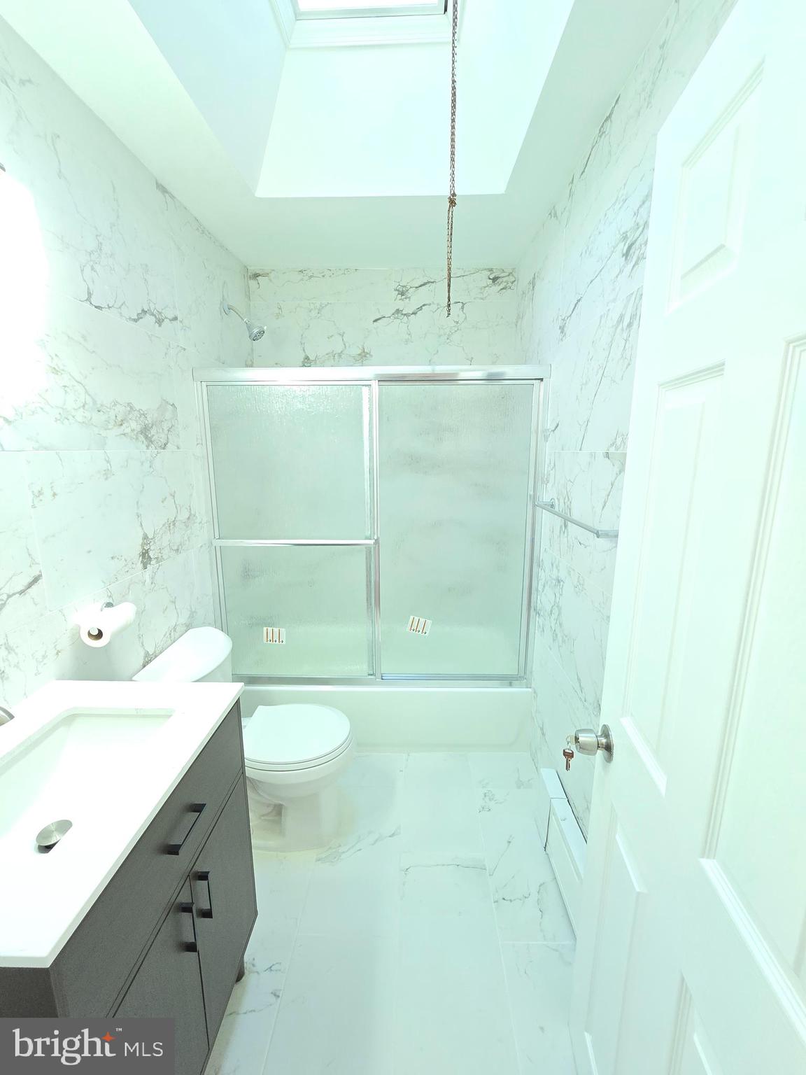 LAWNCREST - Residential