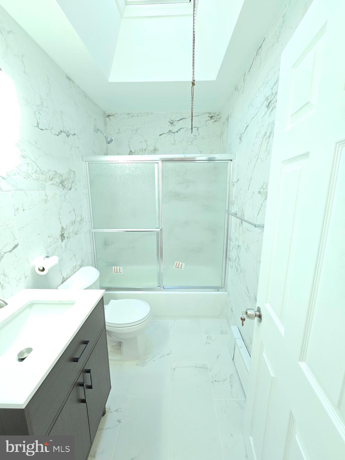 LAWNCREST - Residential