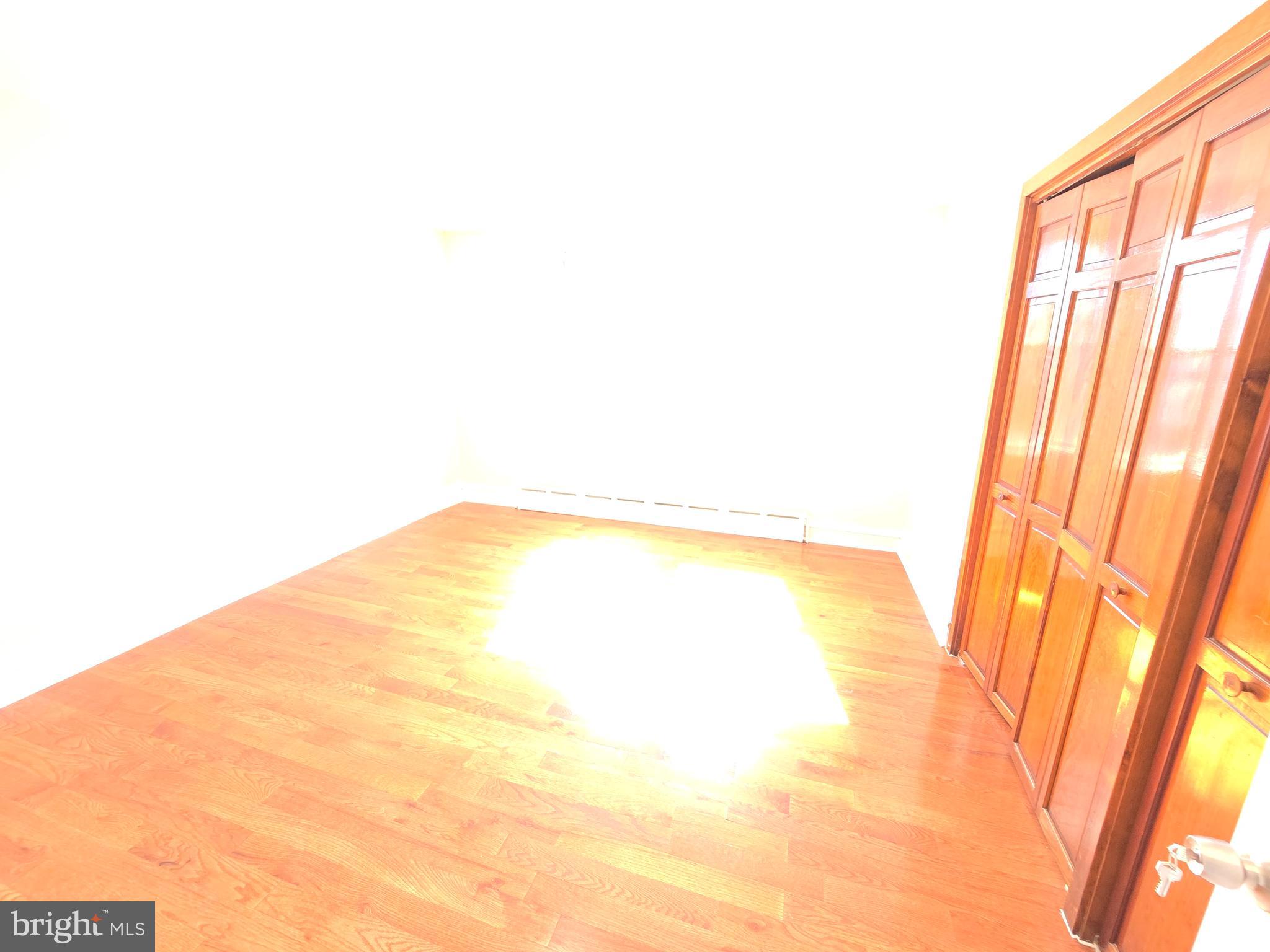 LAWNCREST - Residential