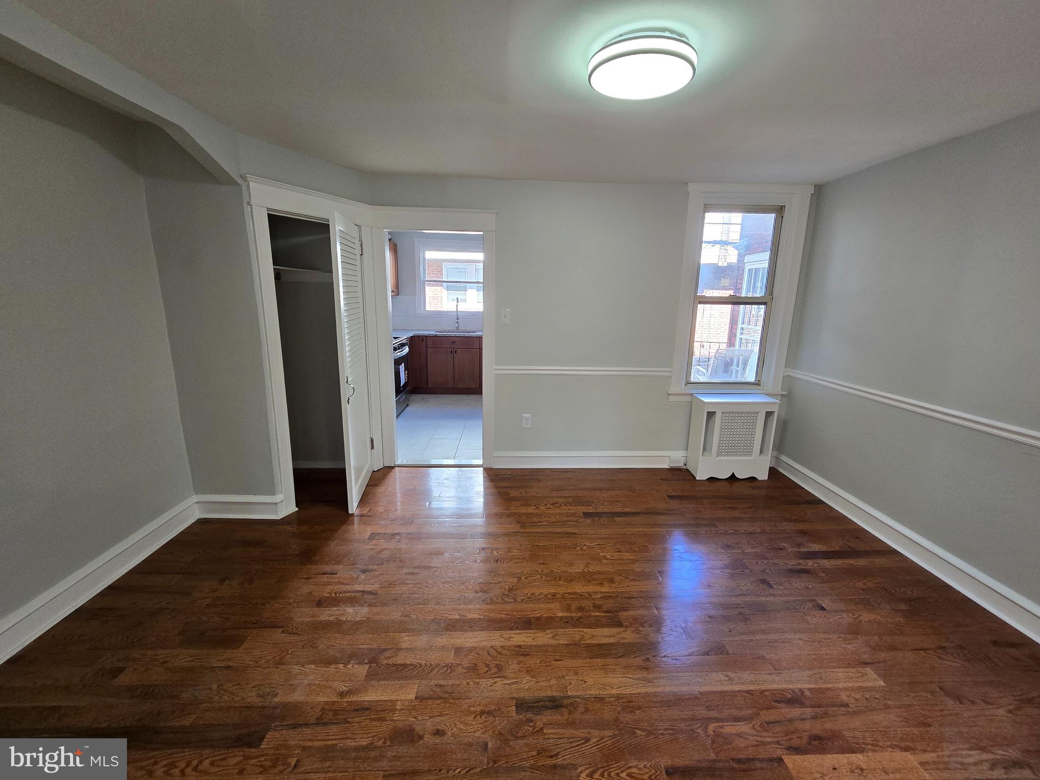 LAWNCREST - Residential