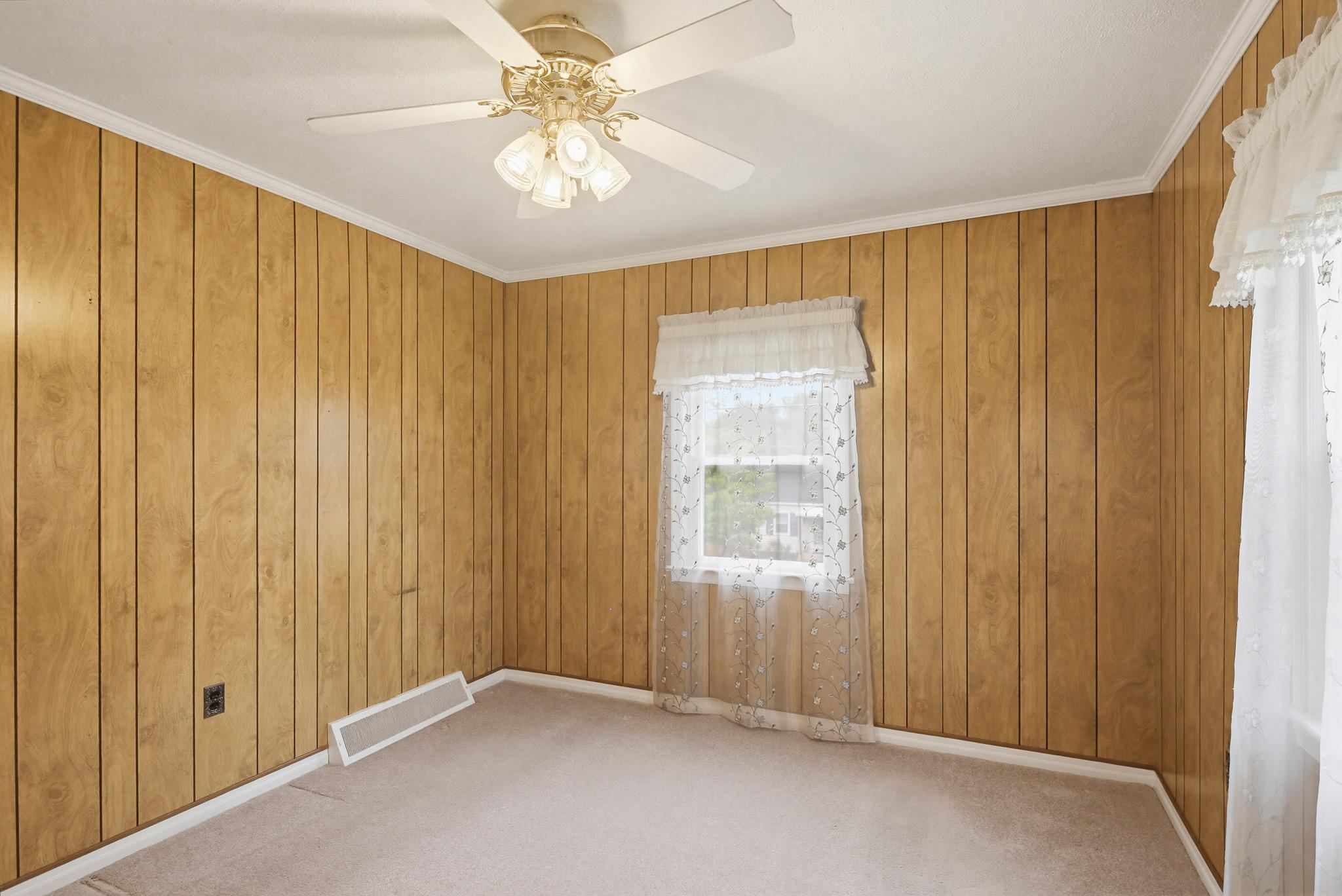 VEIRS MILL VILLAGE - Residential