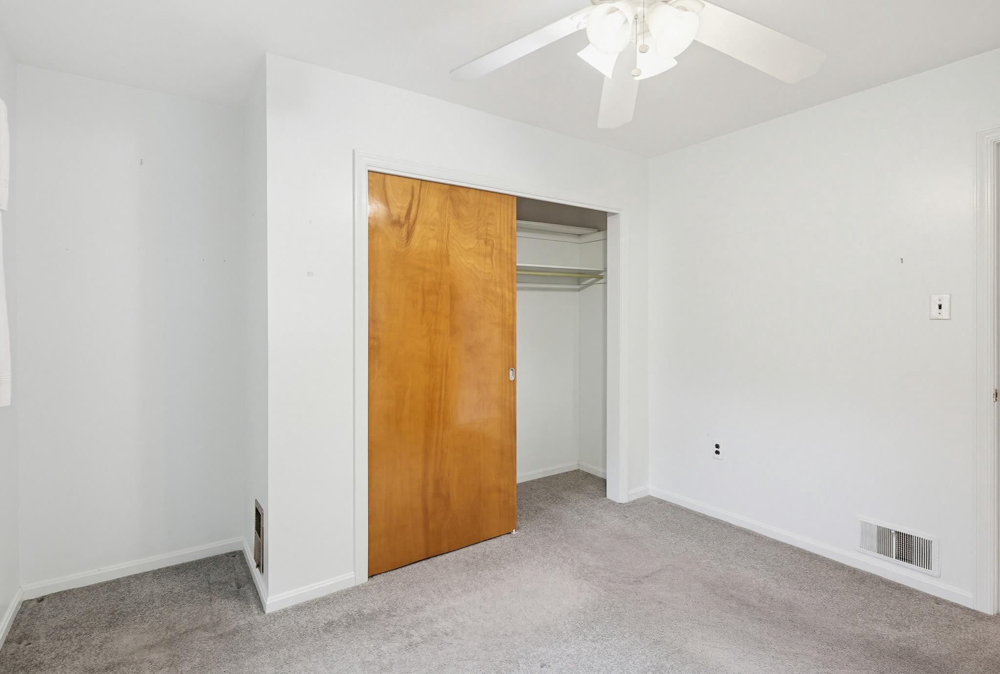VEIRS MILL VILLAGE - Residential