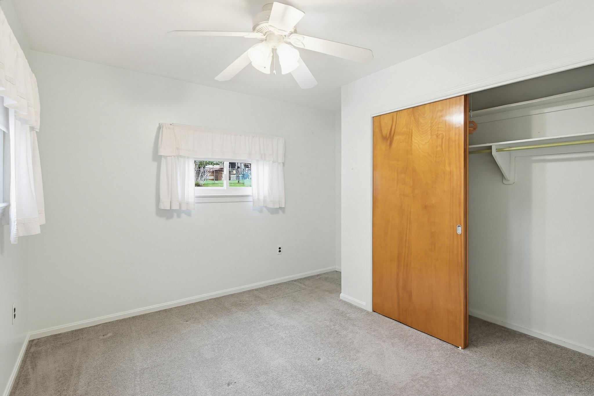 VEIRS MILL VILLAGE - Residential