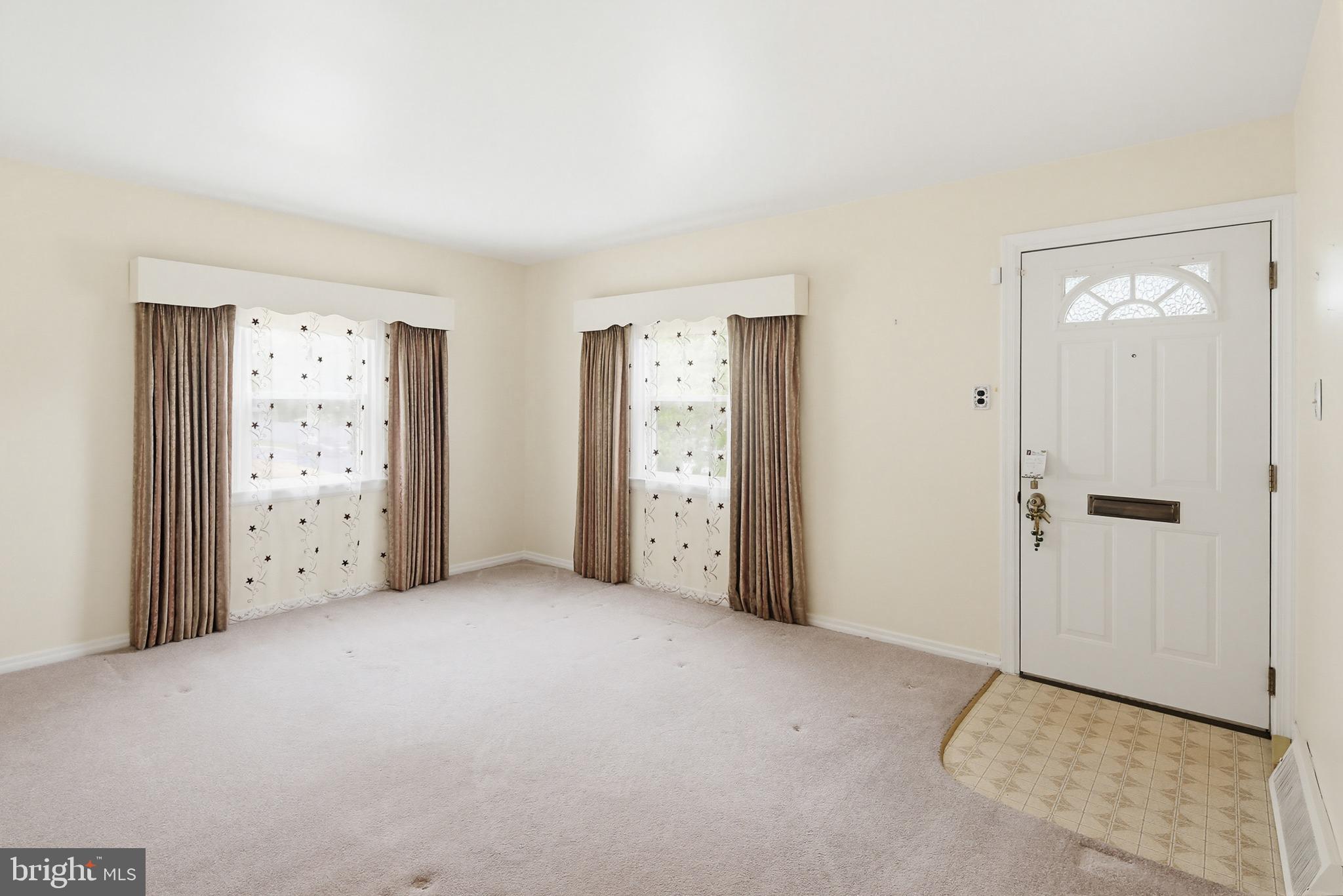 VEIRS MILL VILLAGE - Residential