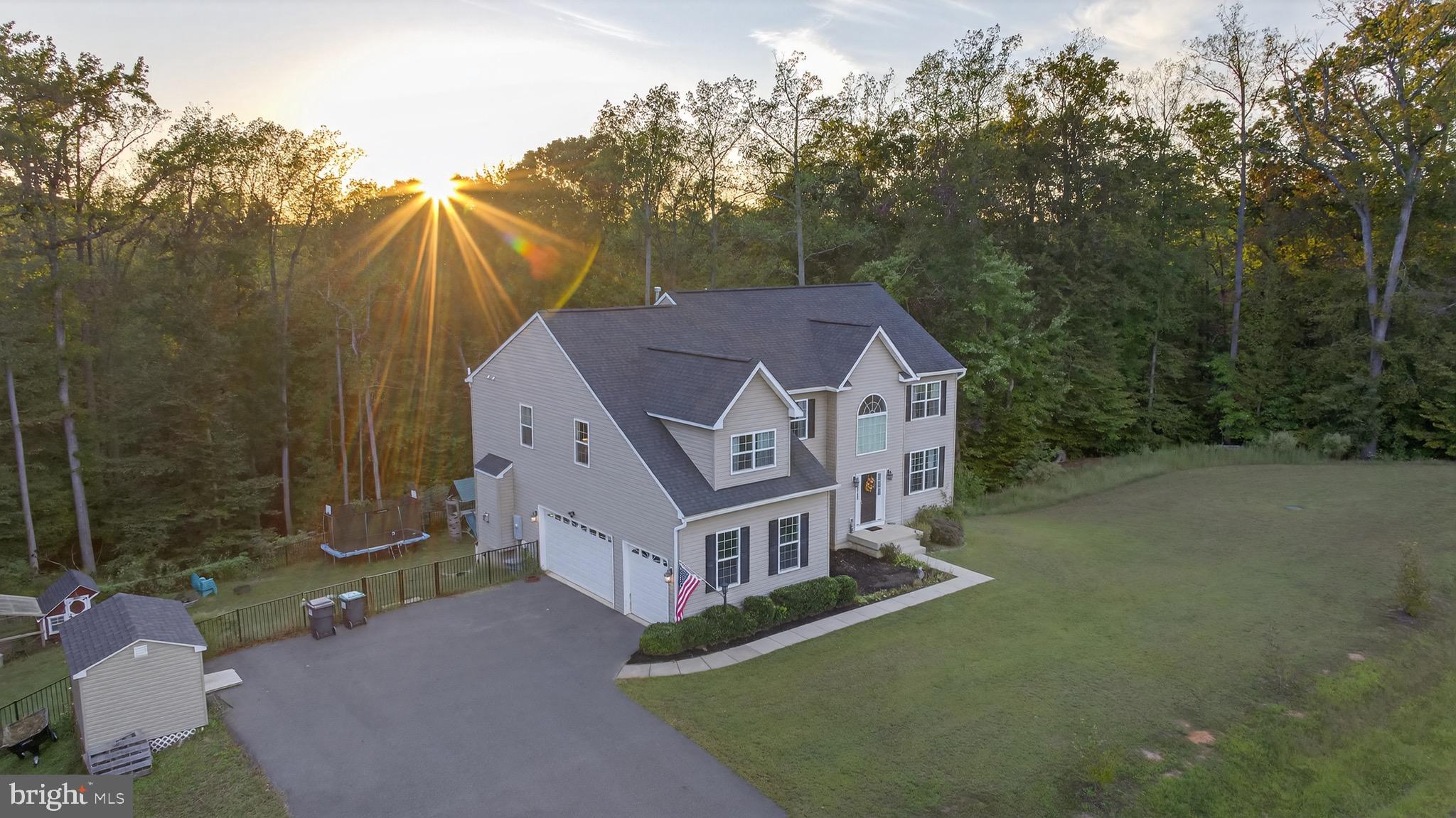 CAMP GEARY ESTATES - Residential