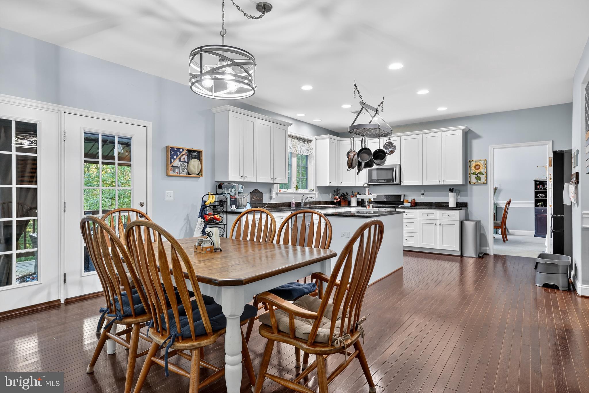 CAMP GEARY ESTATES - Residential