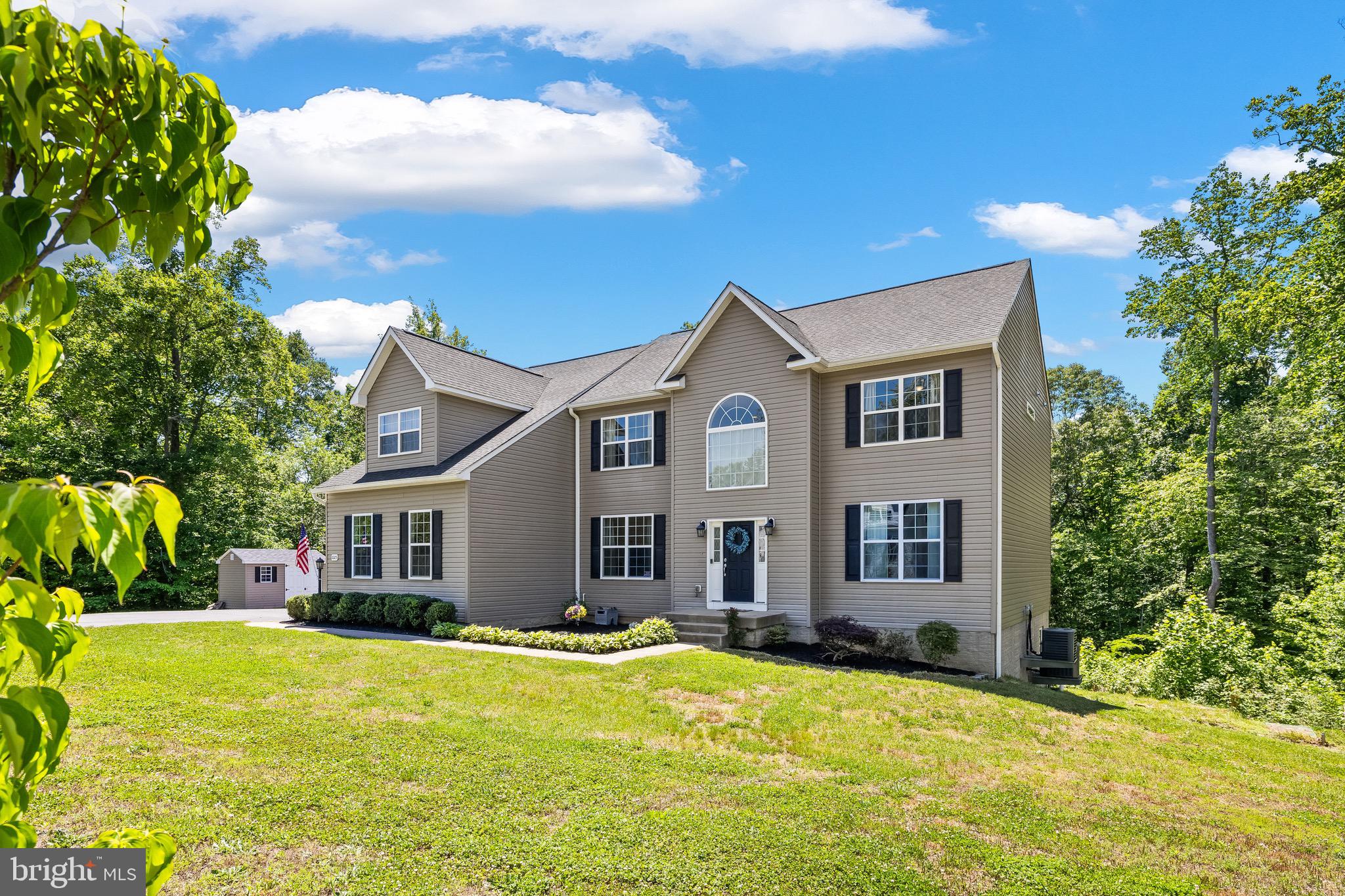 CAMP GEARY ESTATES - Residential