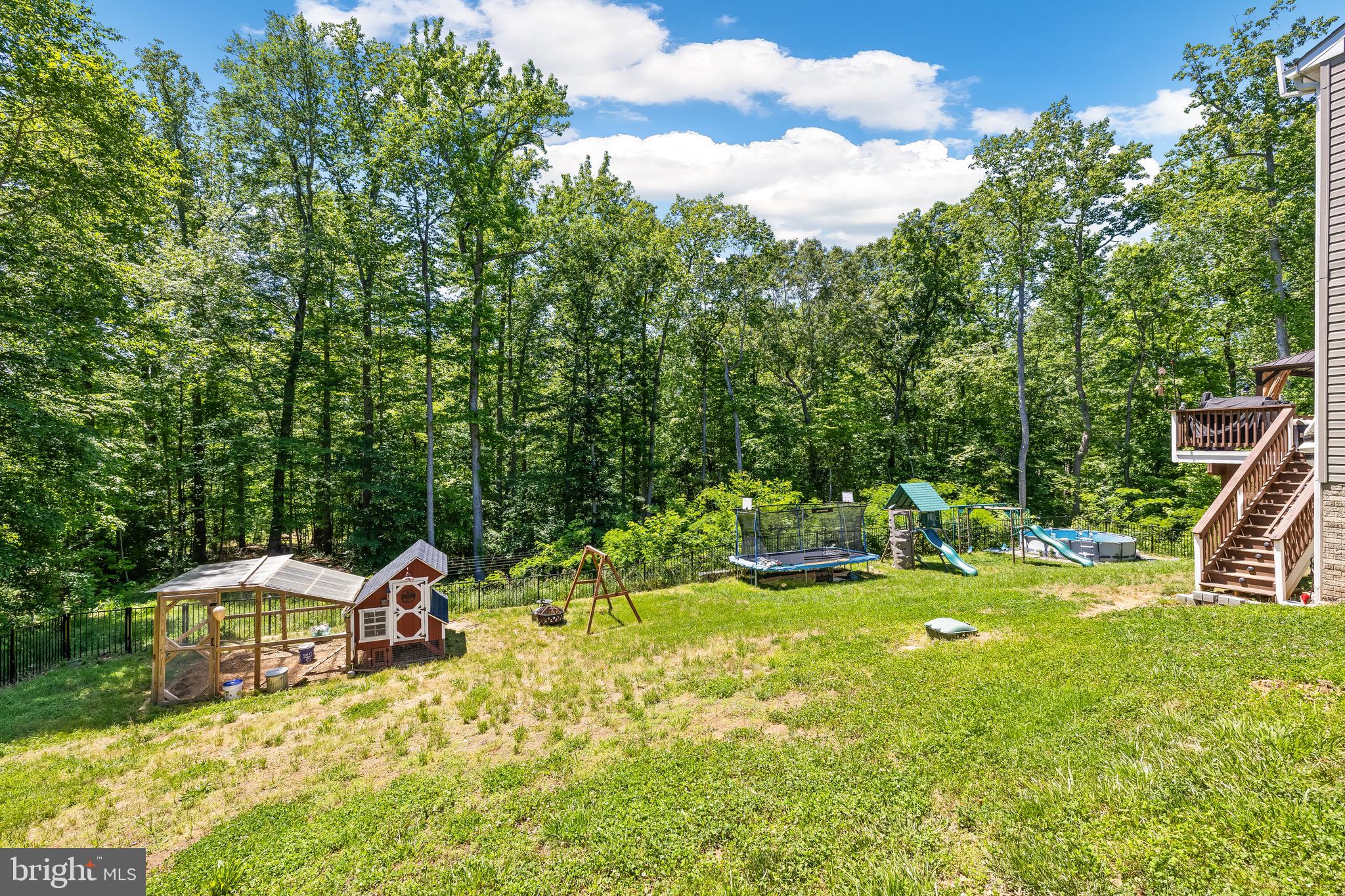 CAMP GEARY ESTATES - Residential