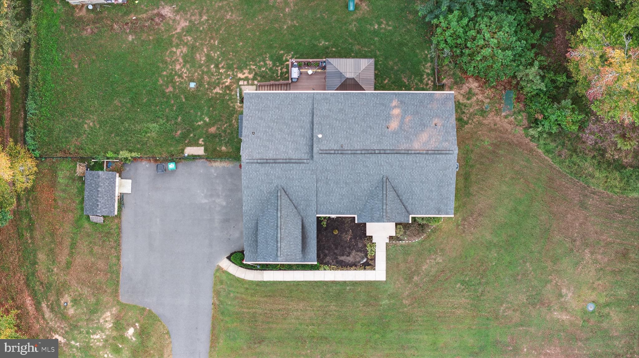 CAMP GEARY ESTATES - Residential