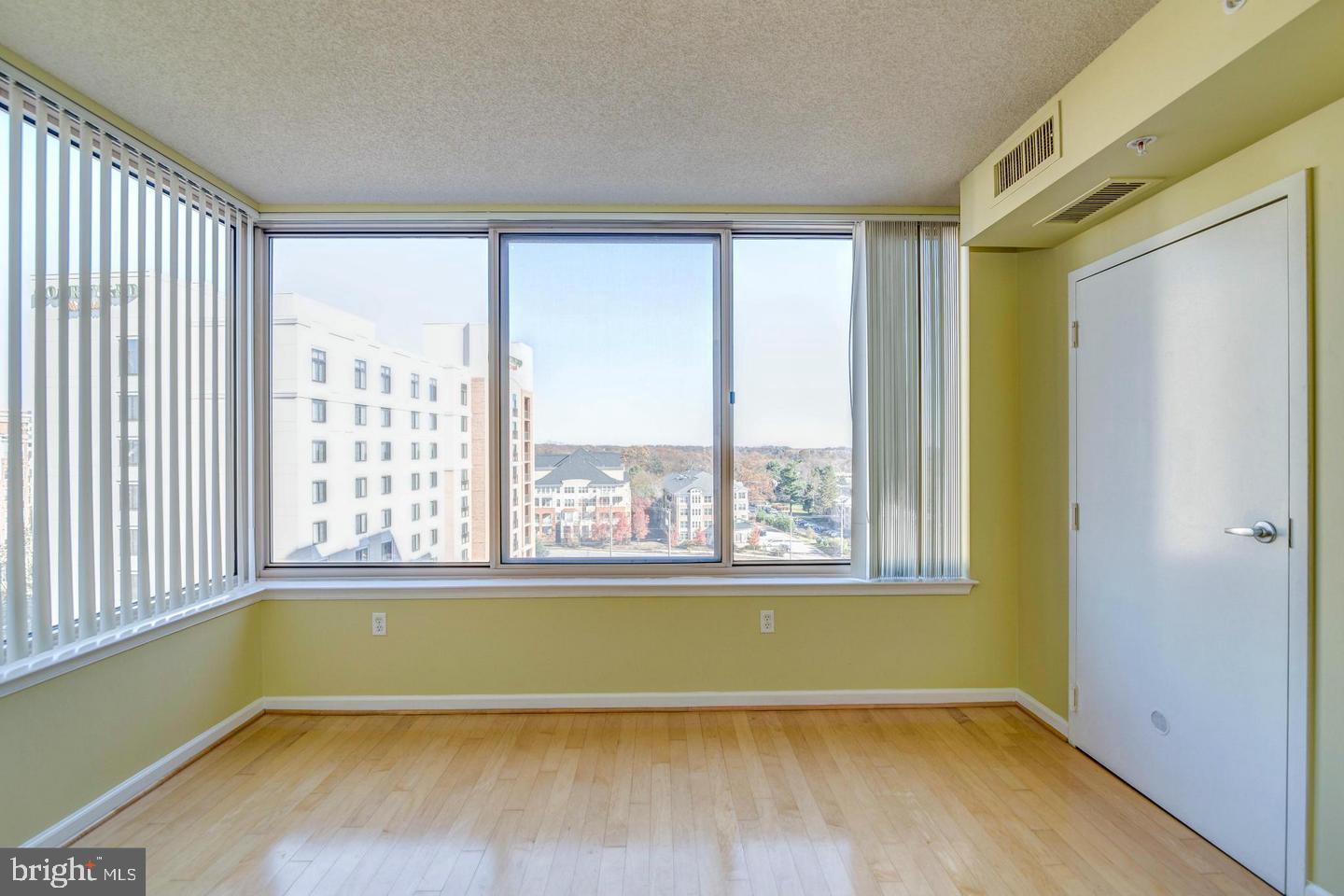 WILTON HOUSE - Residential Lease