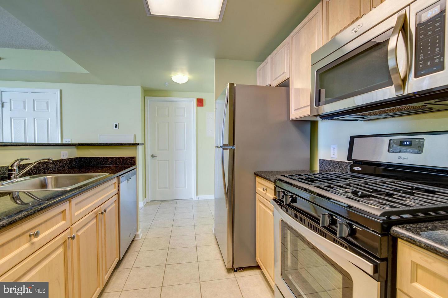 WILTON HOUSE - Residential Lease