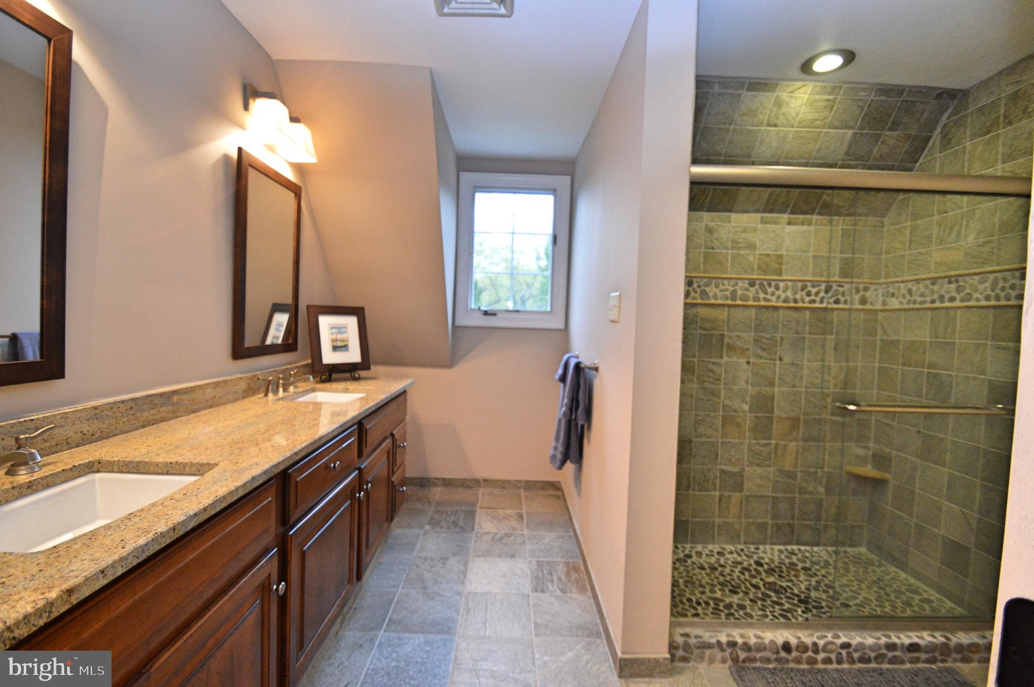 INDIAN SPRINGS - Residential