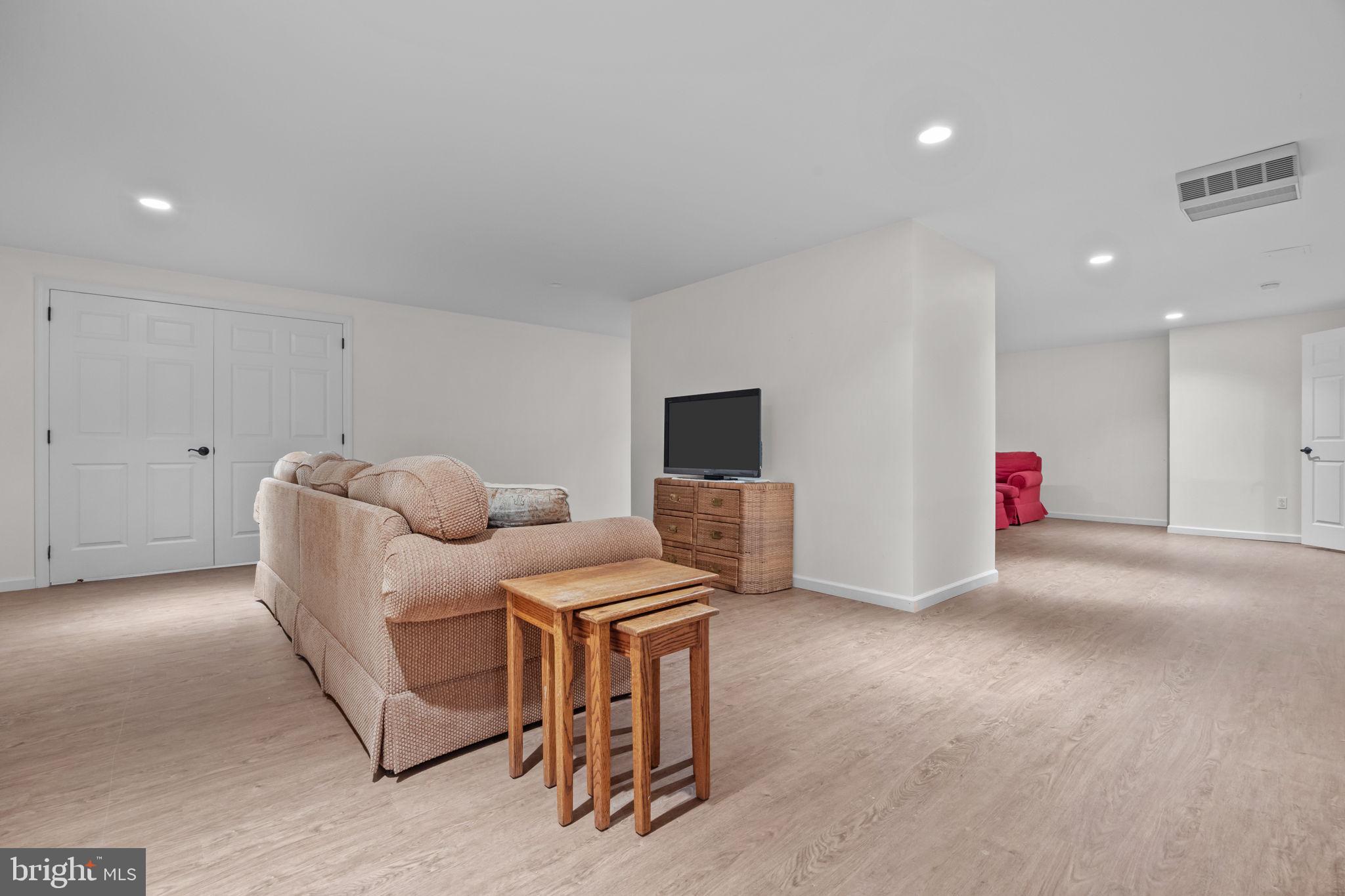 BELAMOUR - Residential