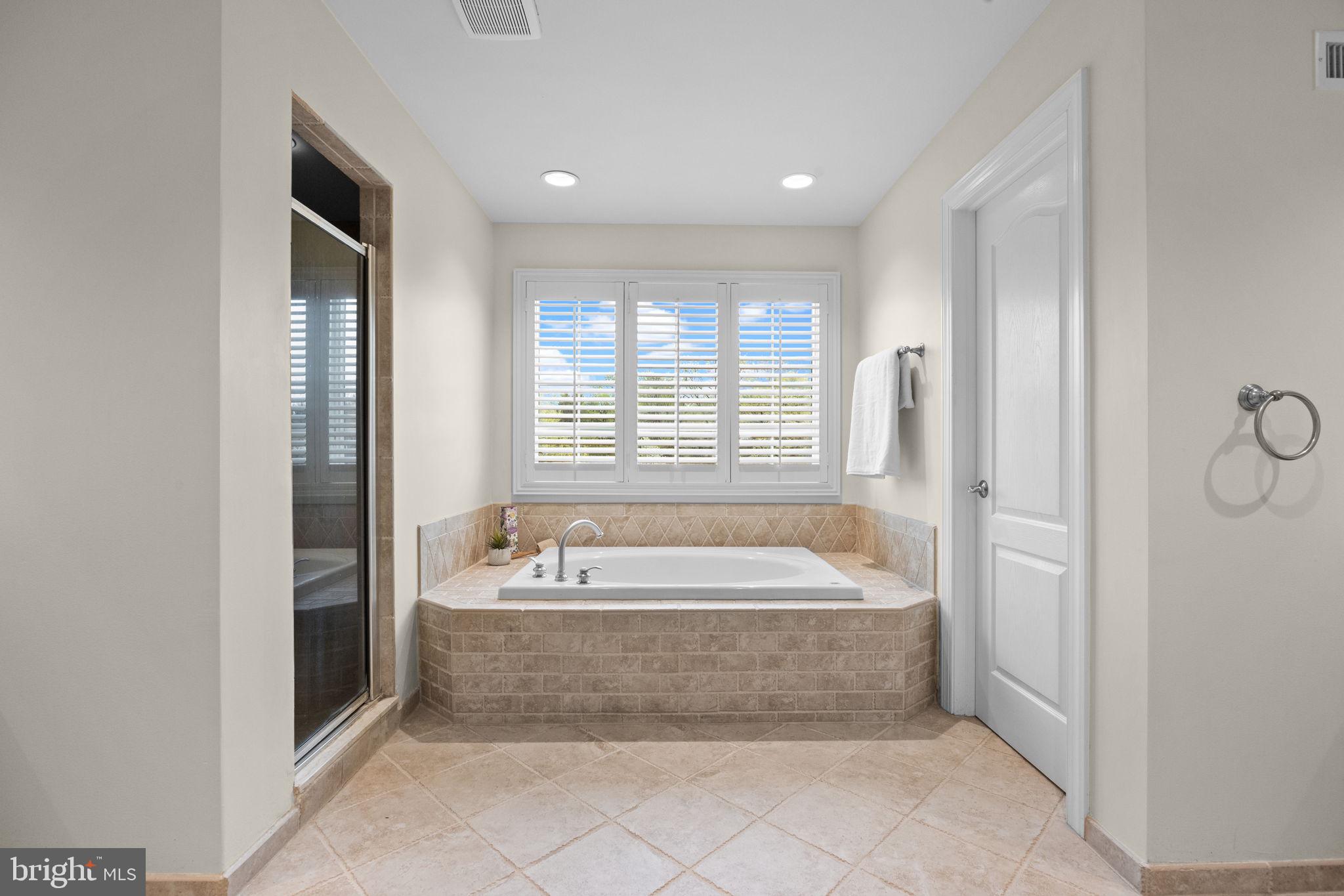 BELAMOUR - Residential