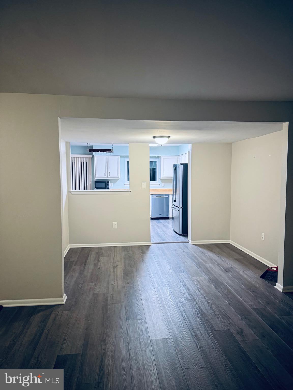 CROMWELL STATION - Residential Lease