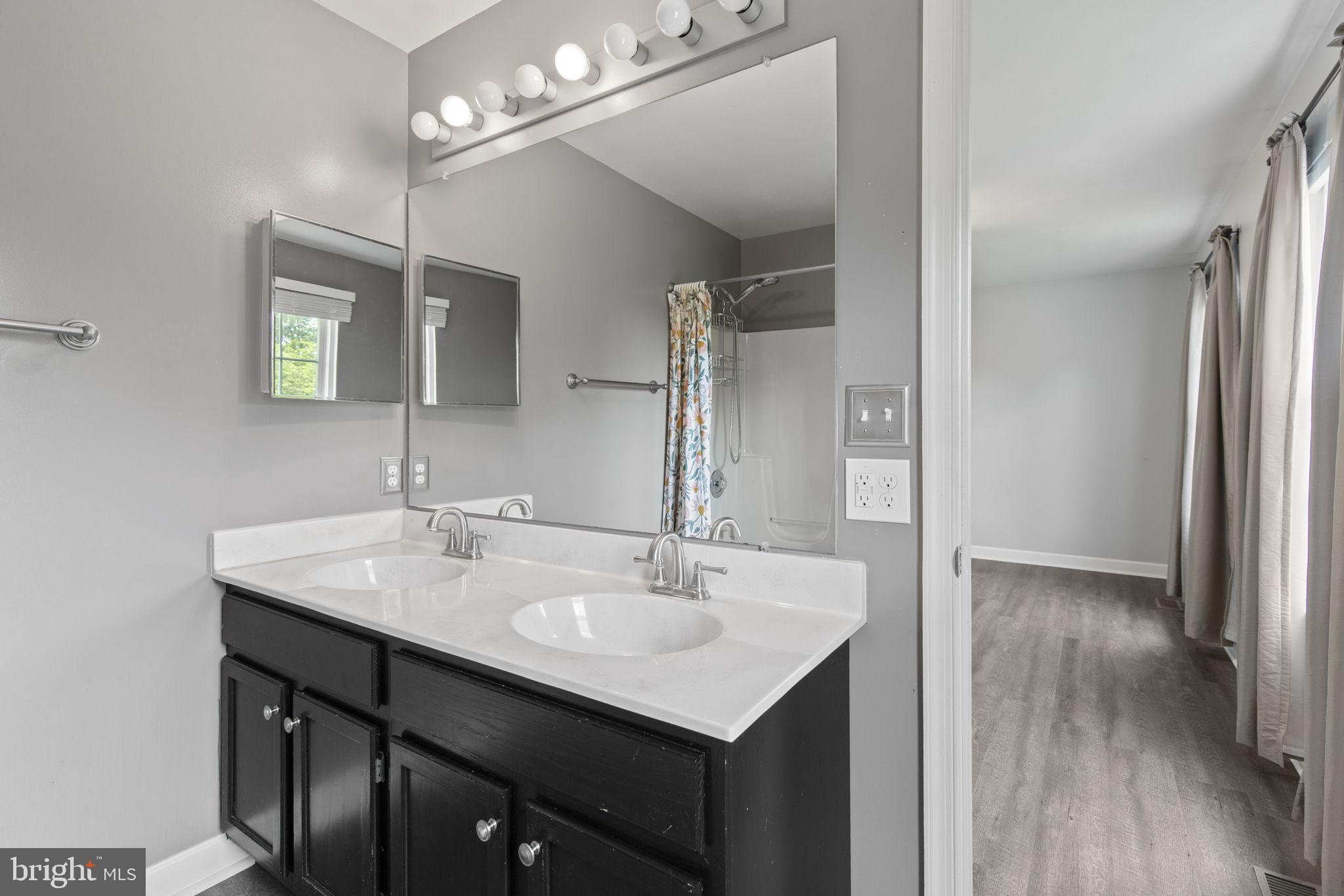 FOUNTAIN GLEN - Residential