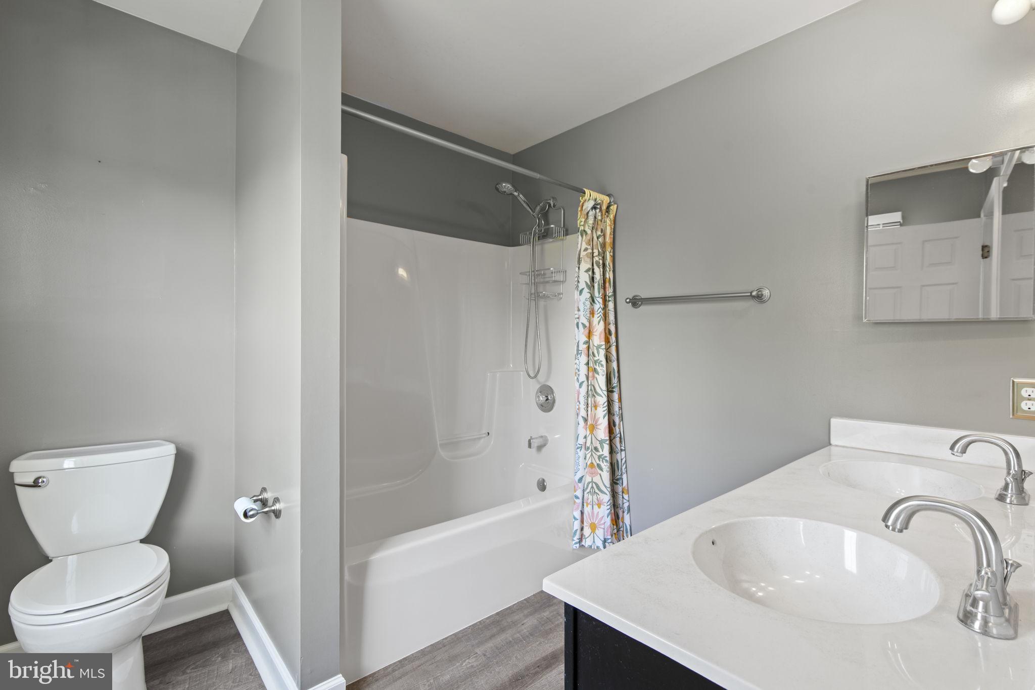 FOUNTAIN GLEN - Residential