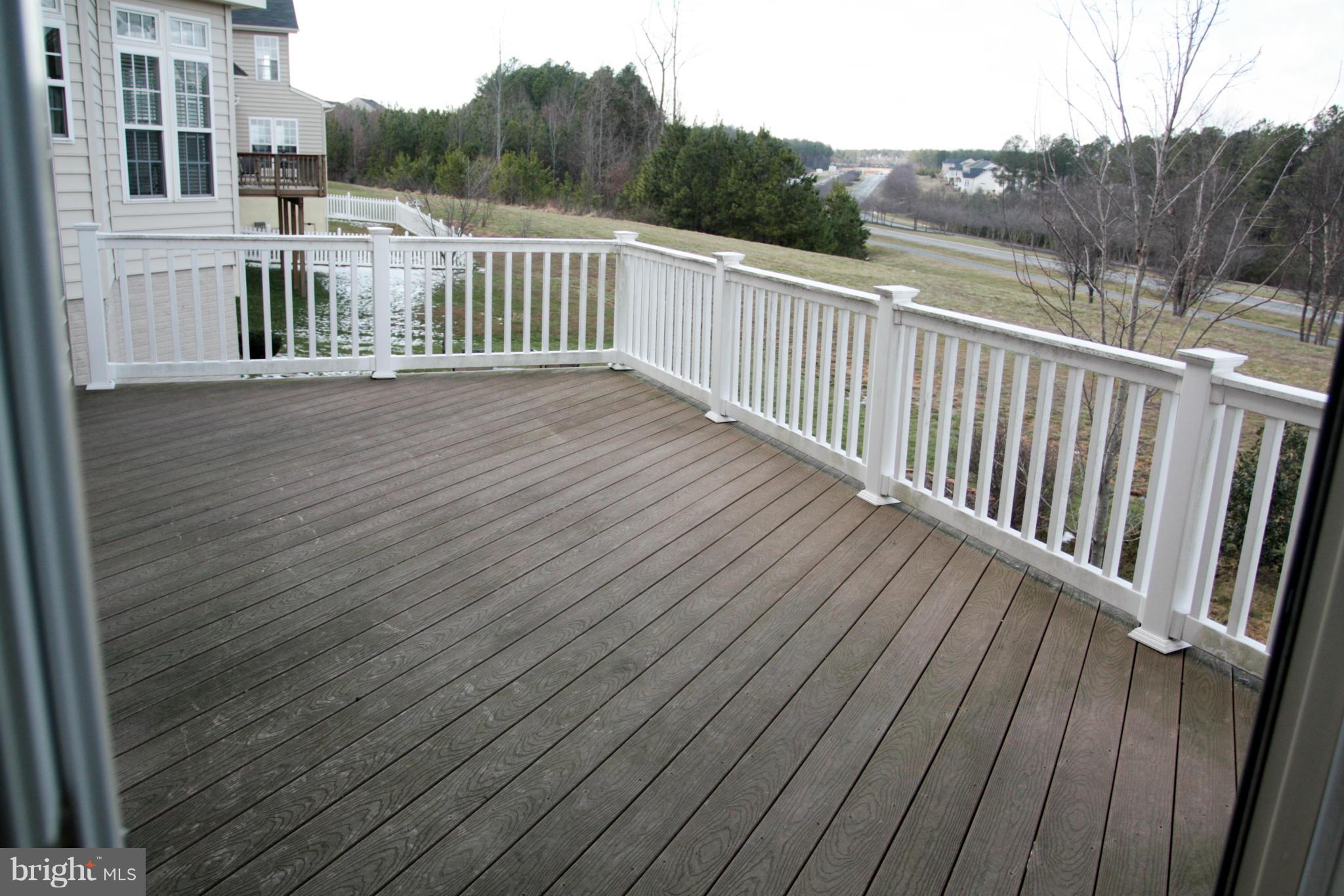 LEE'S PARKE - Residential Lease