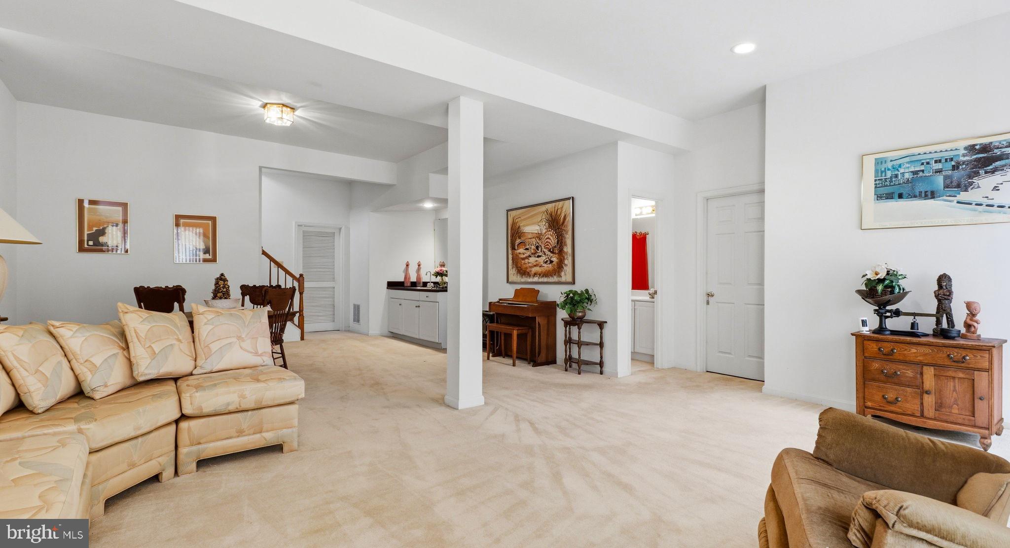 WESCOTT WOODS - Residential