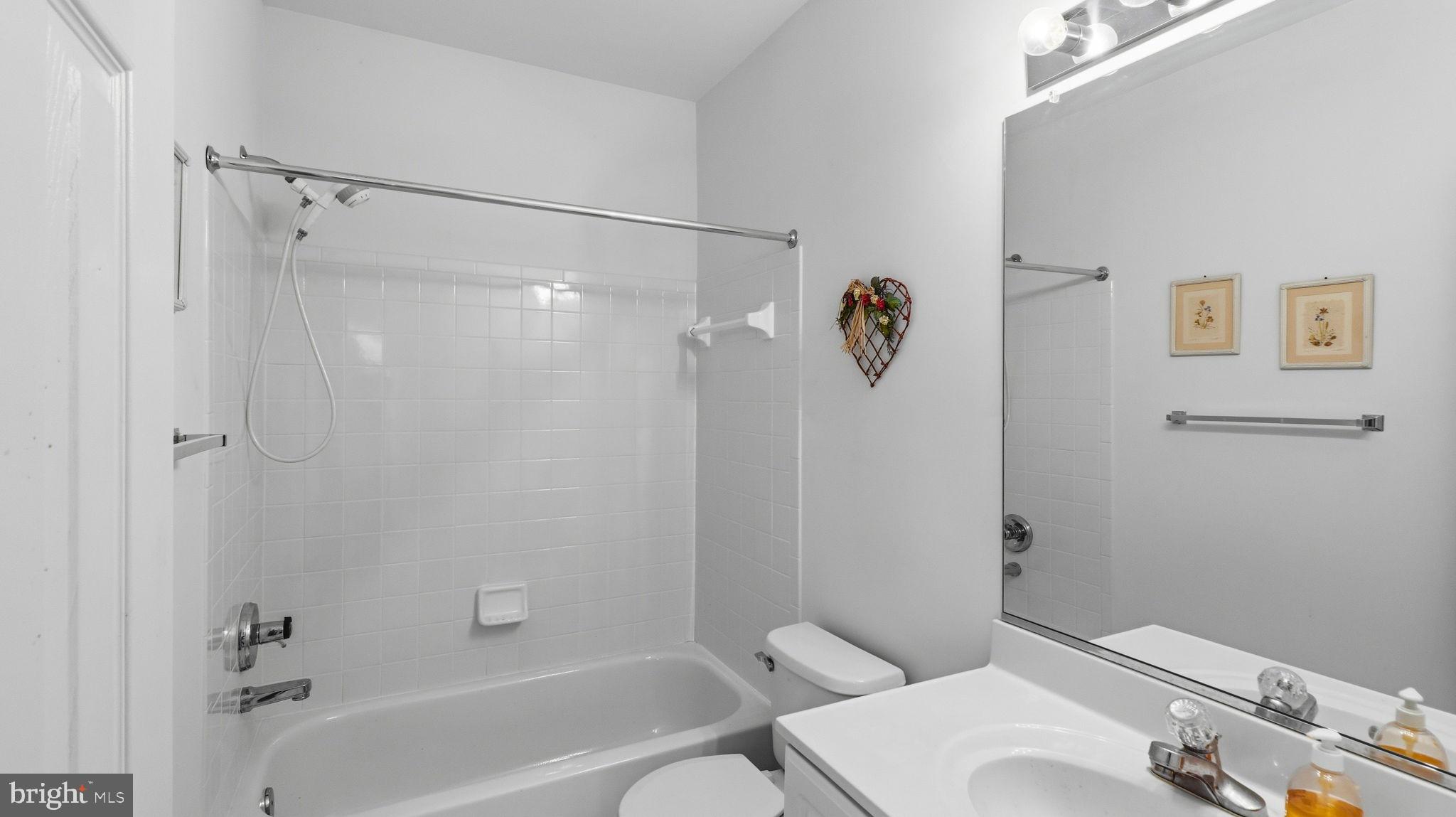 WESCOTT WOODS - Residential