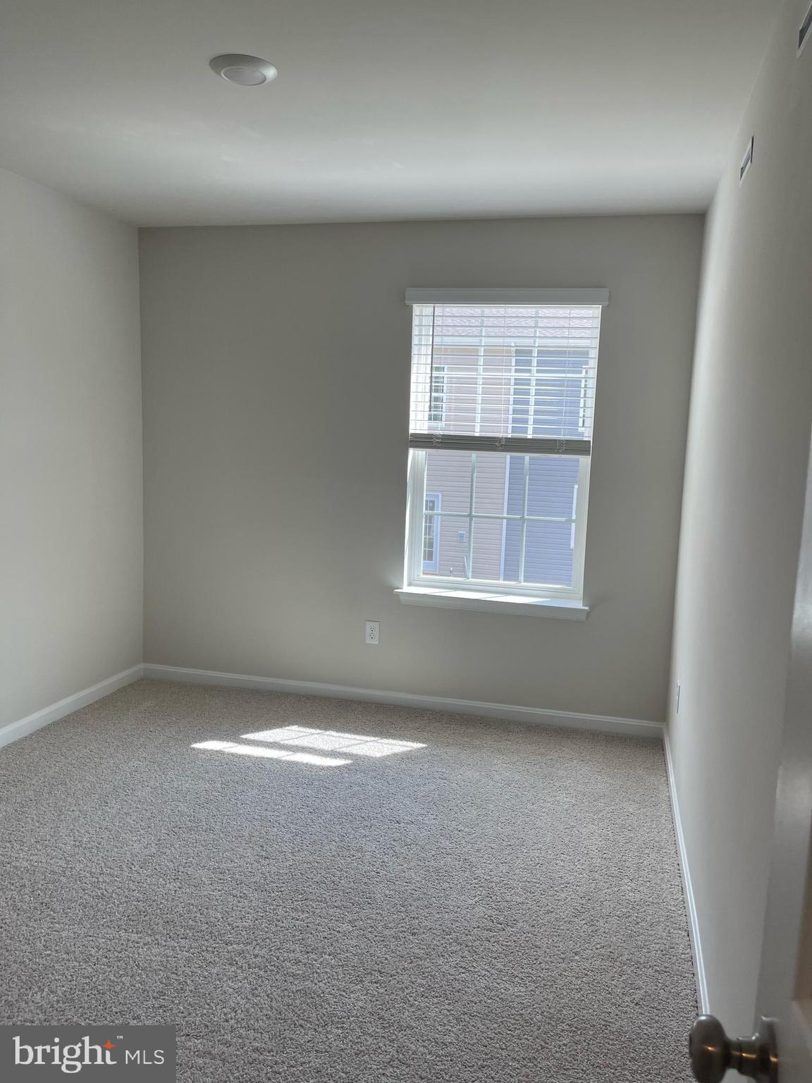 LURAY LANDING - Residential Lease