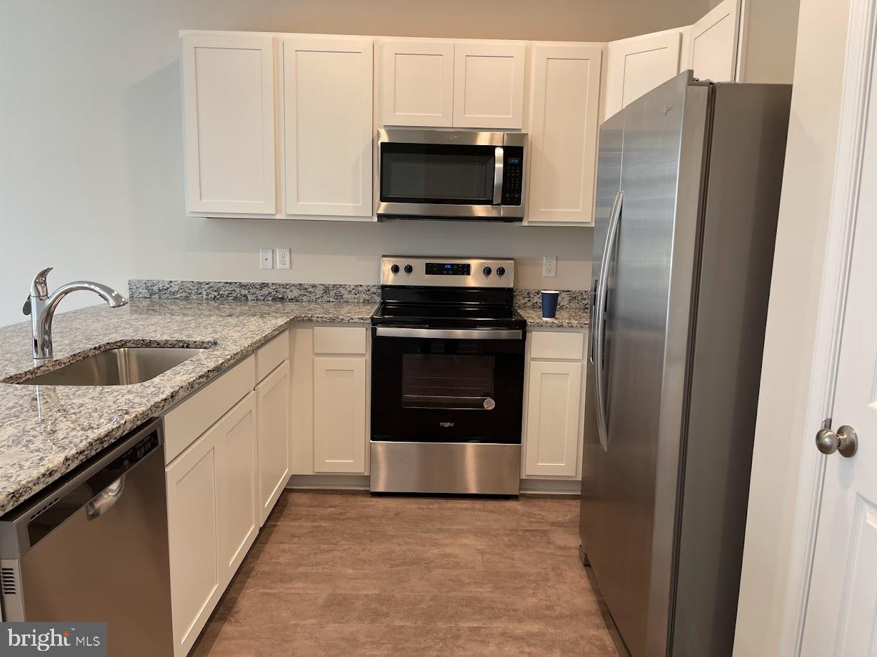 LURAY LANDING - Residential Lease