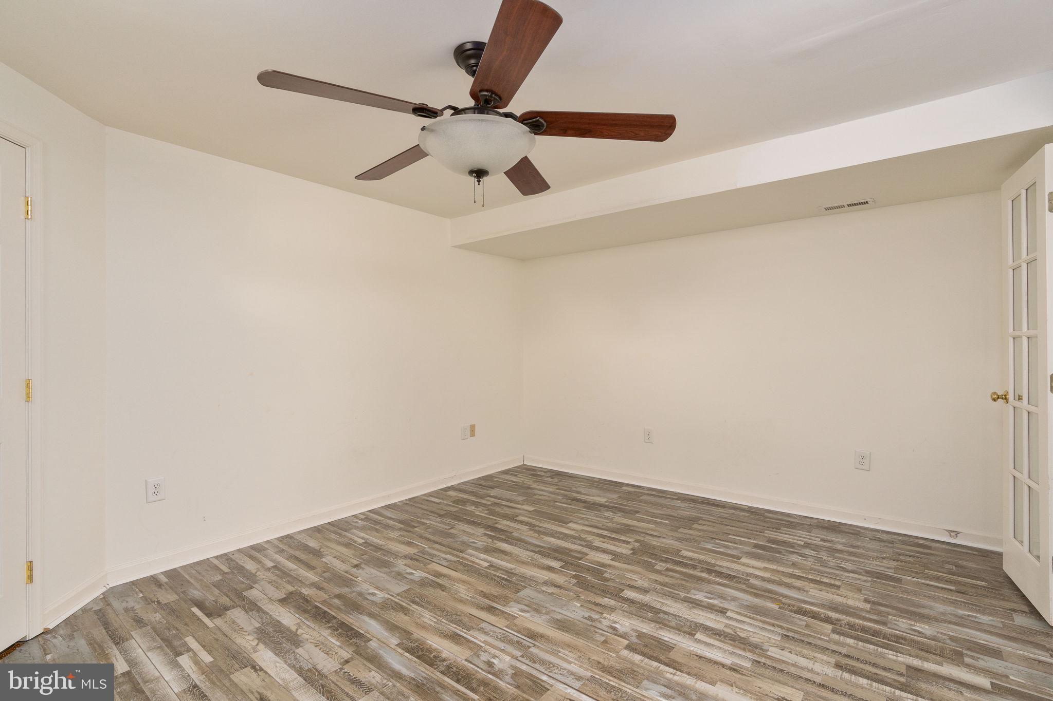 SALEM FIELDS - Residential