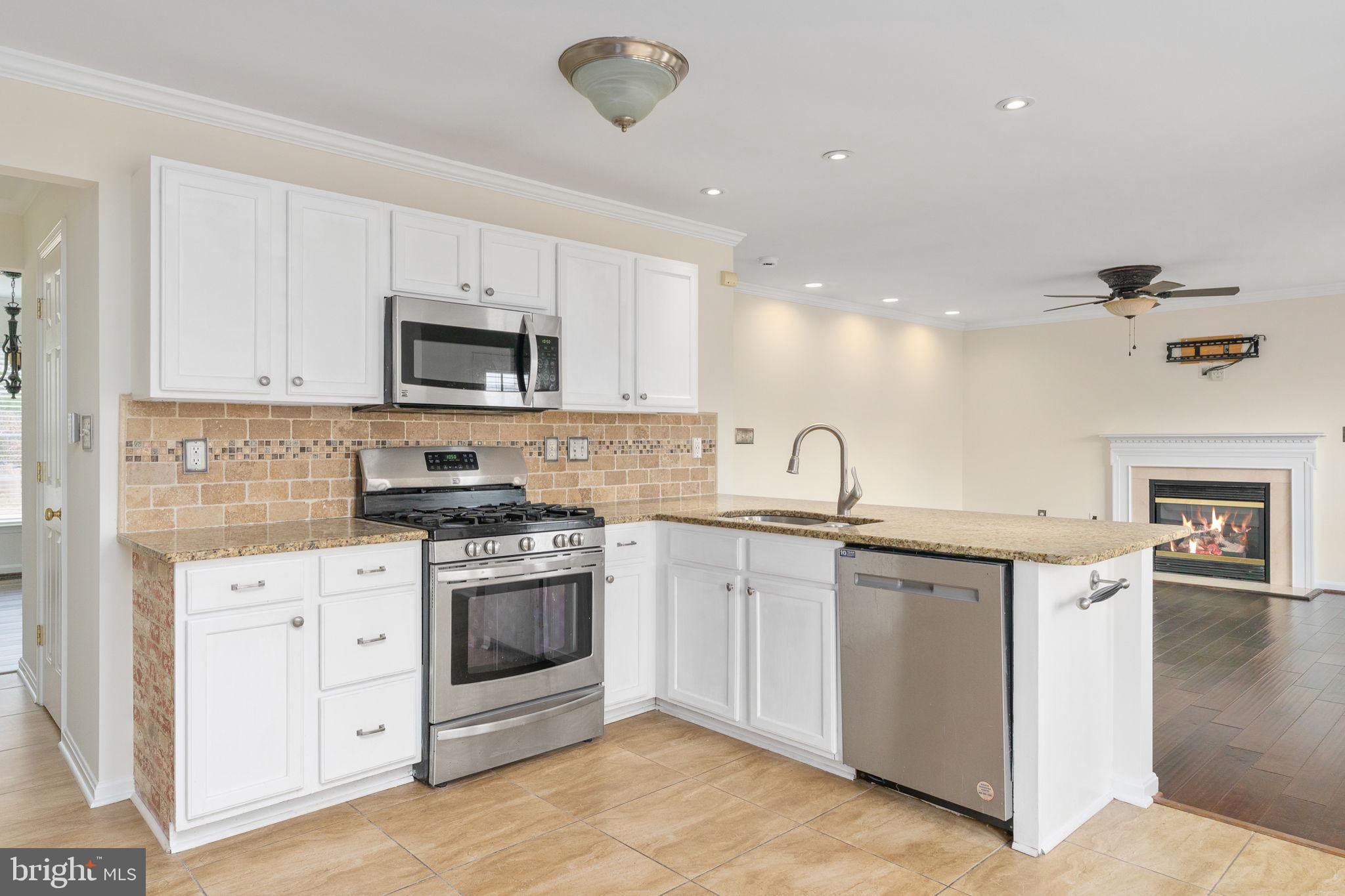 SALEM FIELDS - Residential