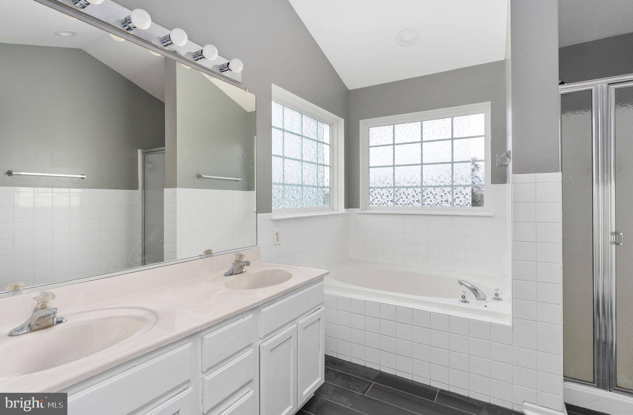 SALEM FIELDS - Residential