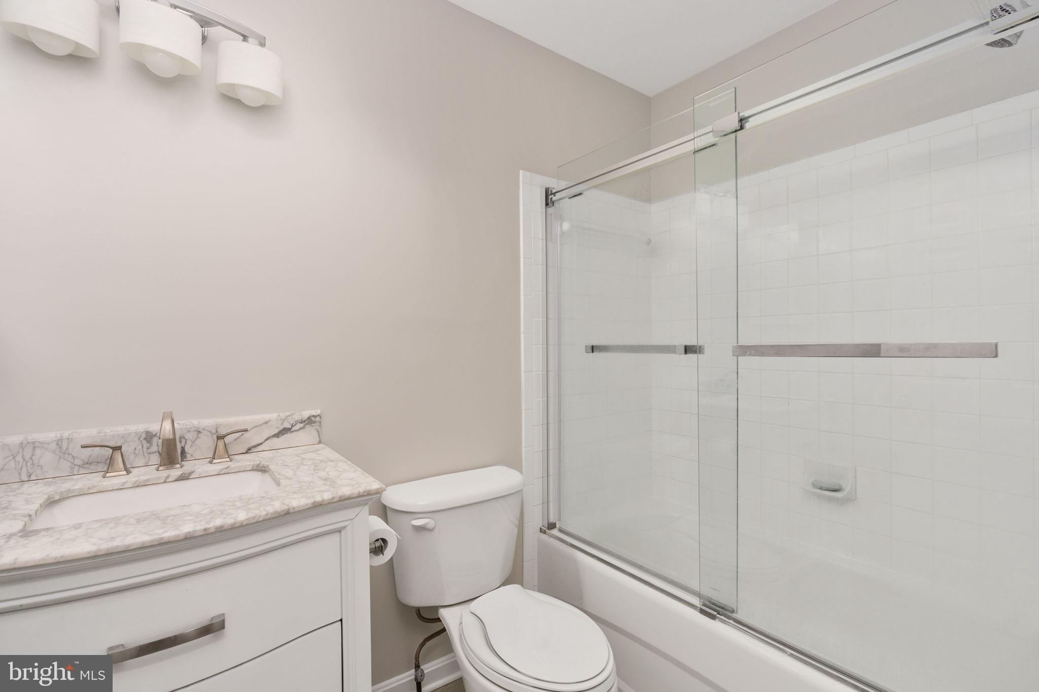 SALEM FIELDS - Residential