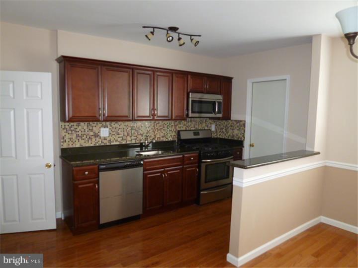 OAK LANE - Residential