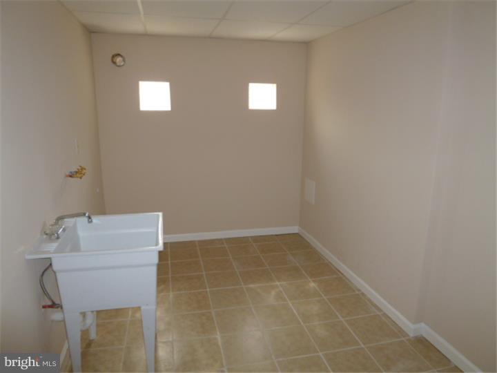 OAK LANE - Residential
