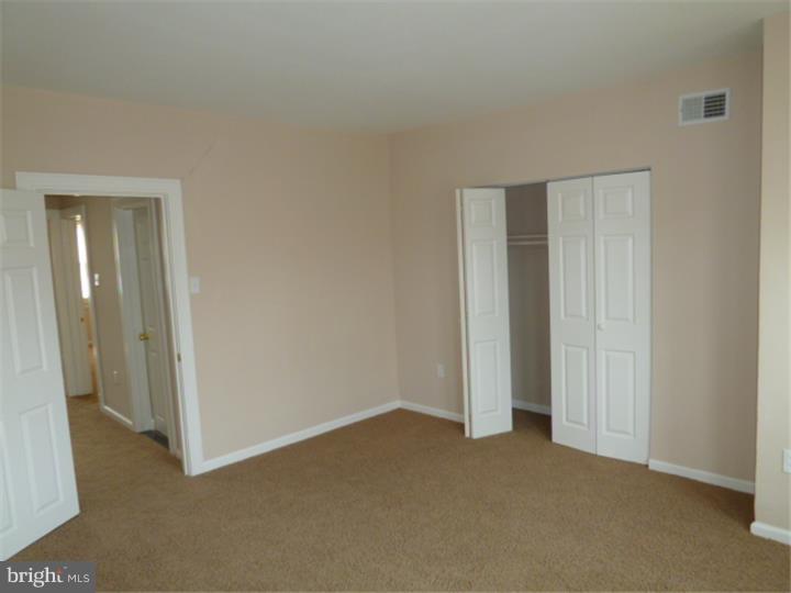 OAK LANE - Residential