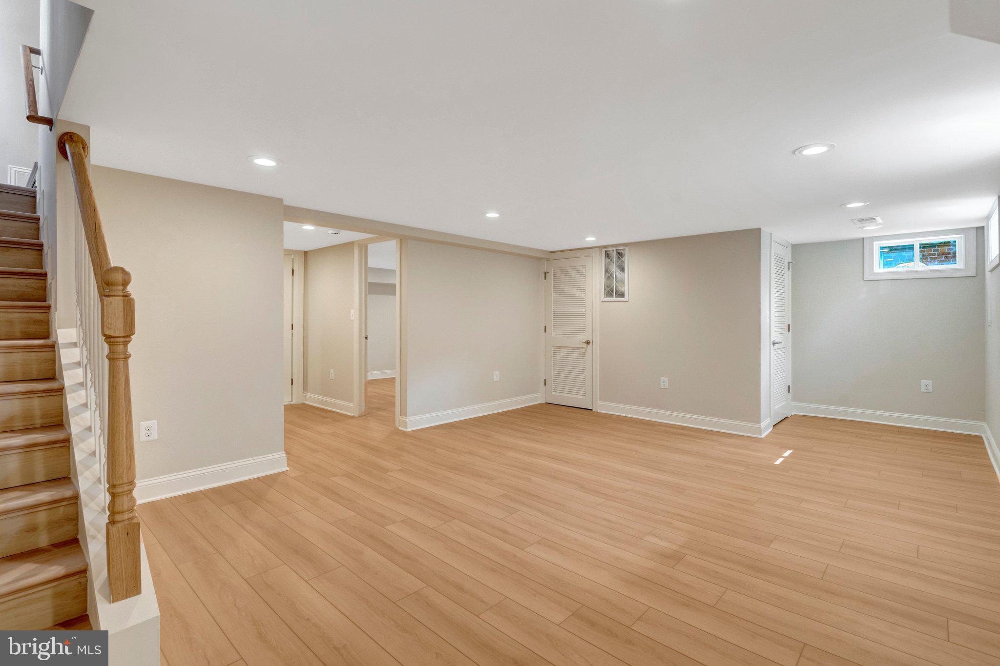 ADAMS ESTATE - Residential